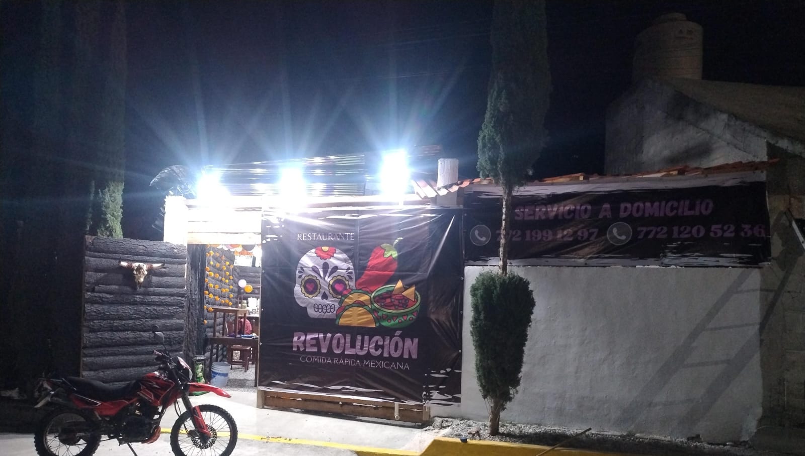 Restaurante Revolución image 1