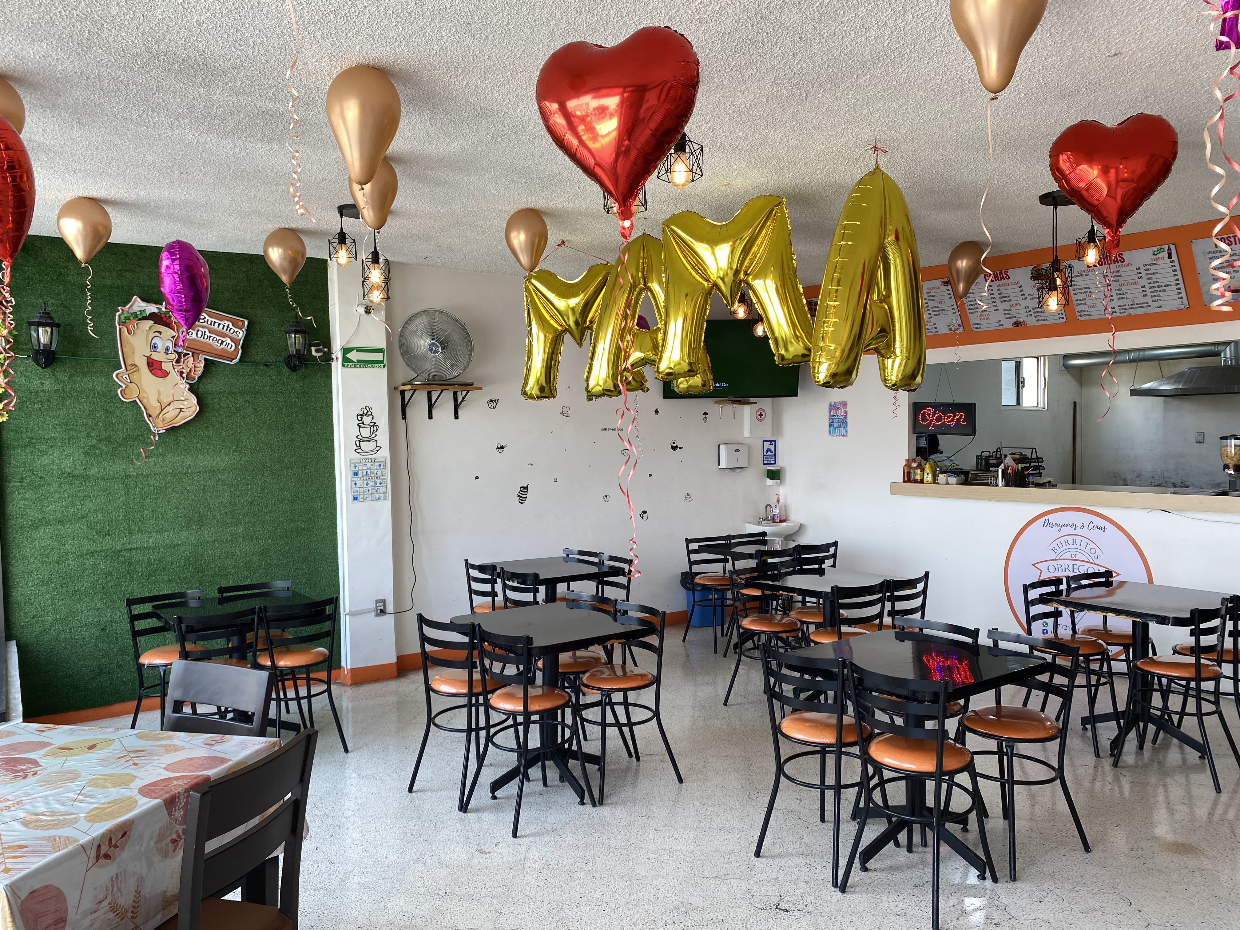 Restaurante-Cafeteria- Buffet "Los Burritos de Obregón" image 6