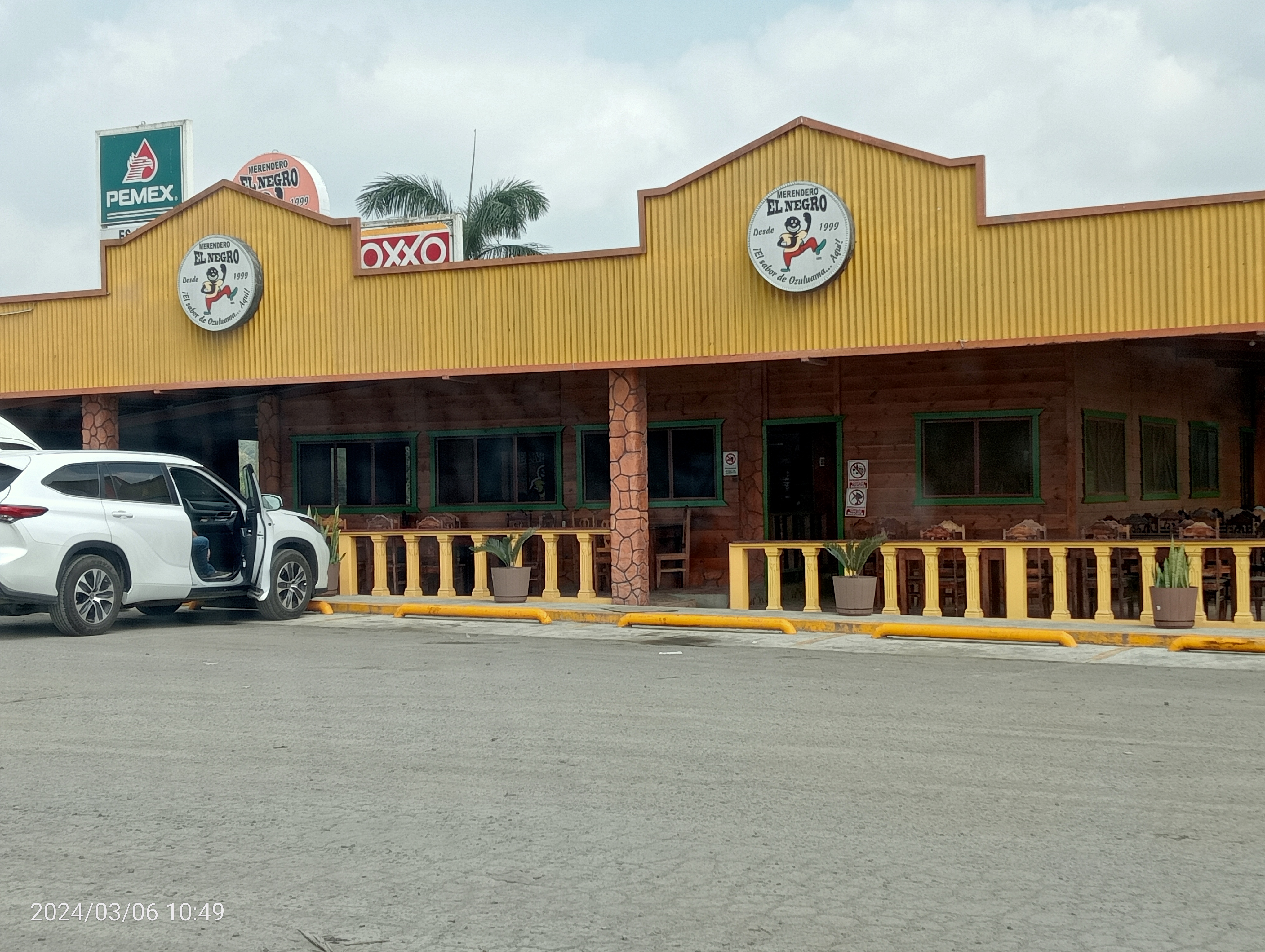 El Negro de Ozuluama suc. La Manzana image 1