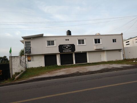 Tacho´s Pizzeria image 2