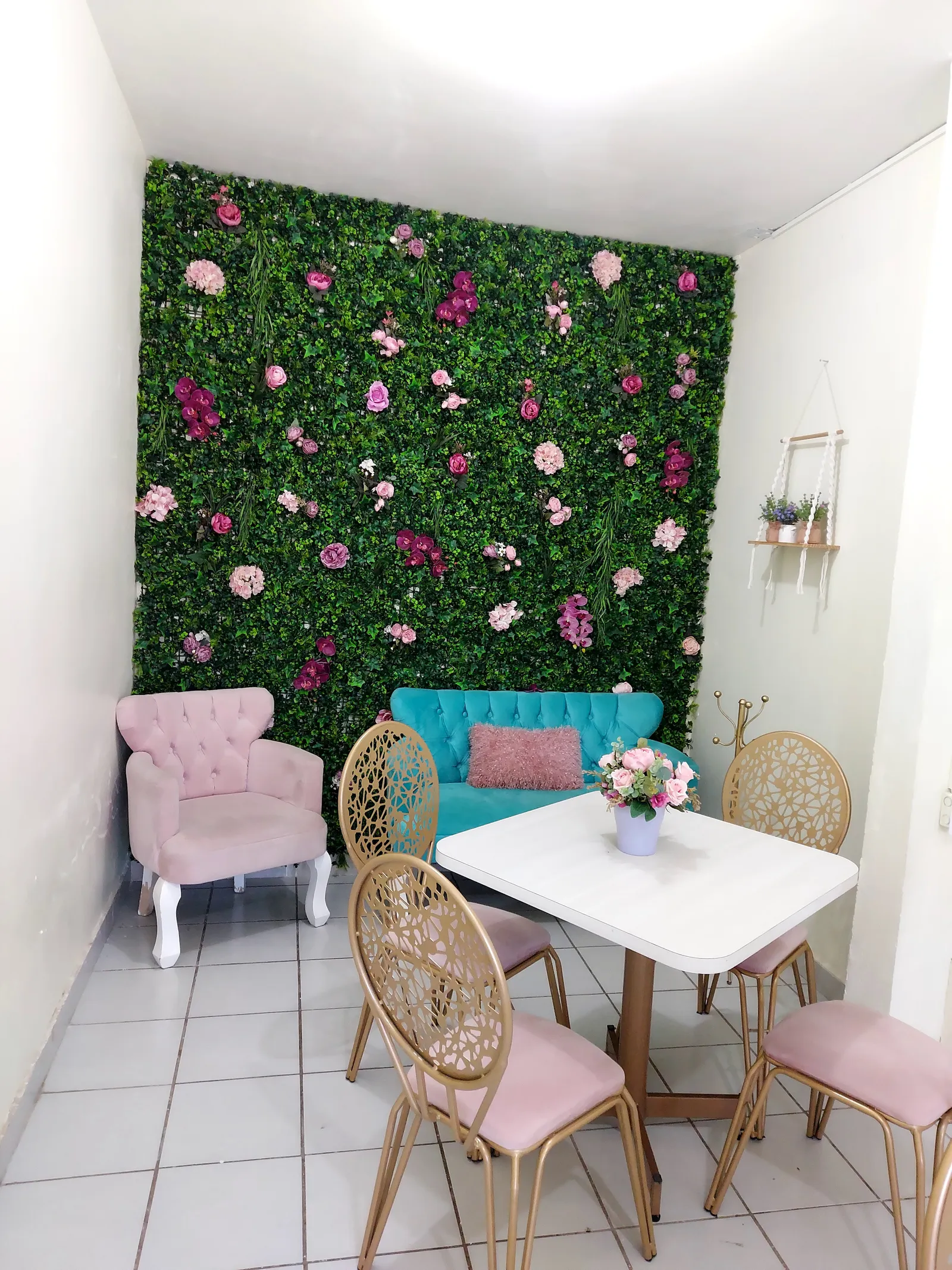 Amore Café image 9