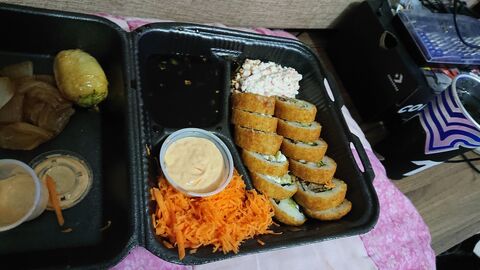 Sushi chino Roll image 8