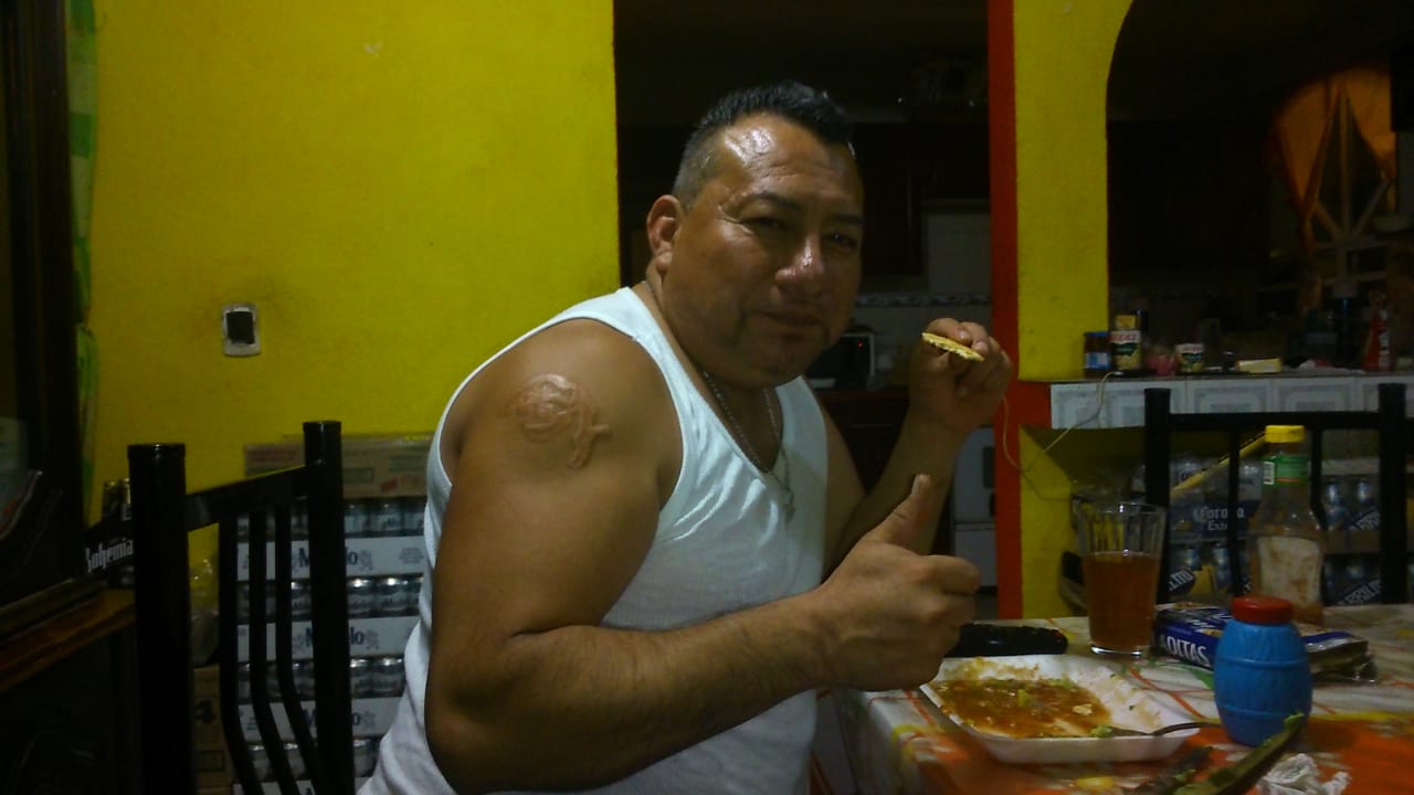 POLLOS A LA LEÑA LA ESTRELLA image 1