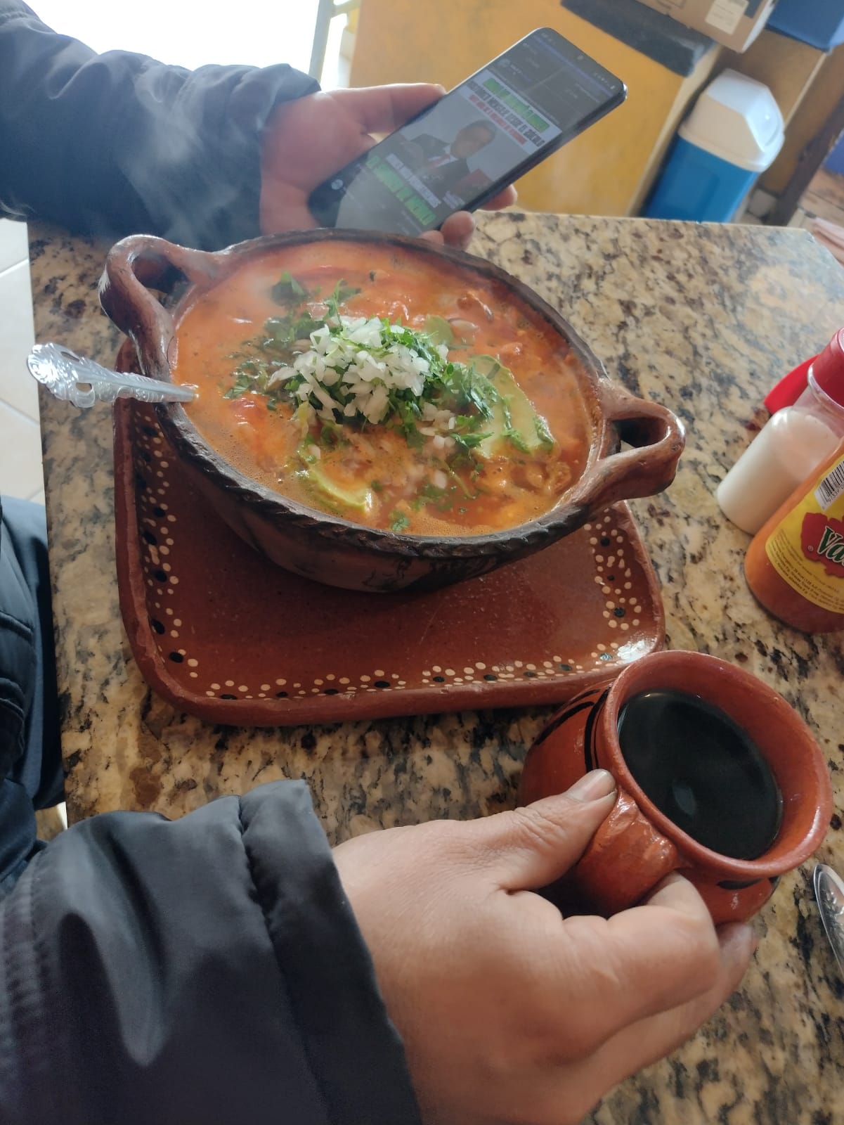 Pescados Y Mariscos El Cazuelas image 5