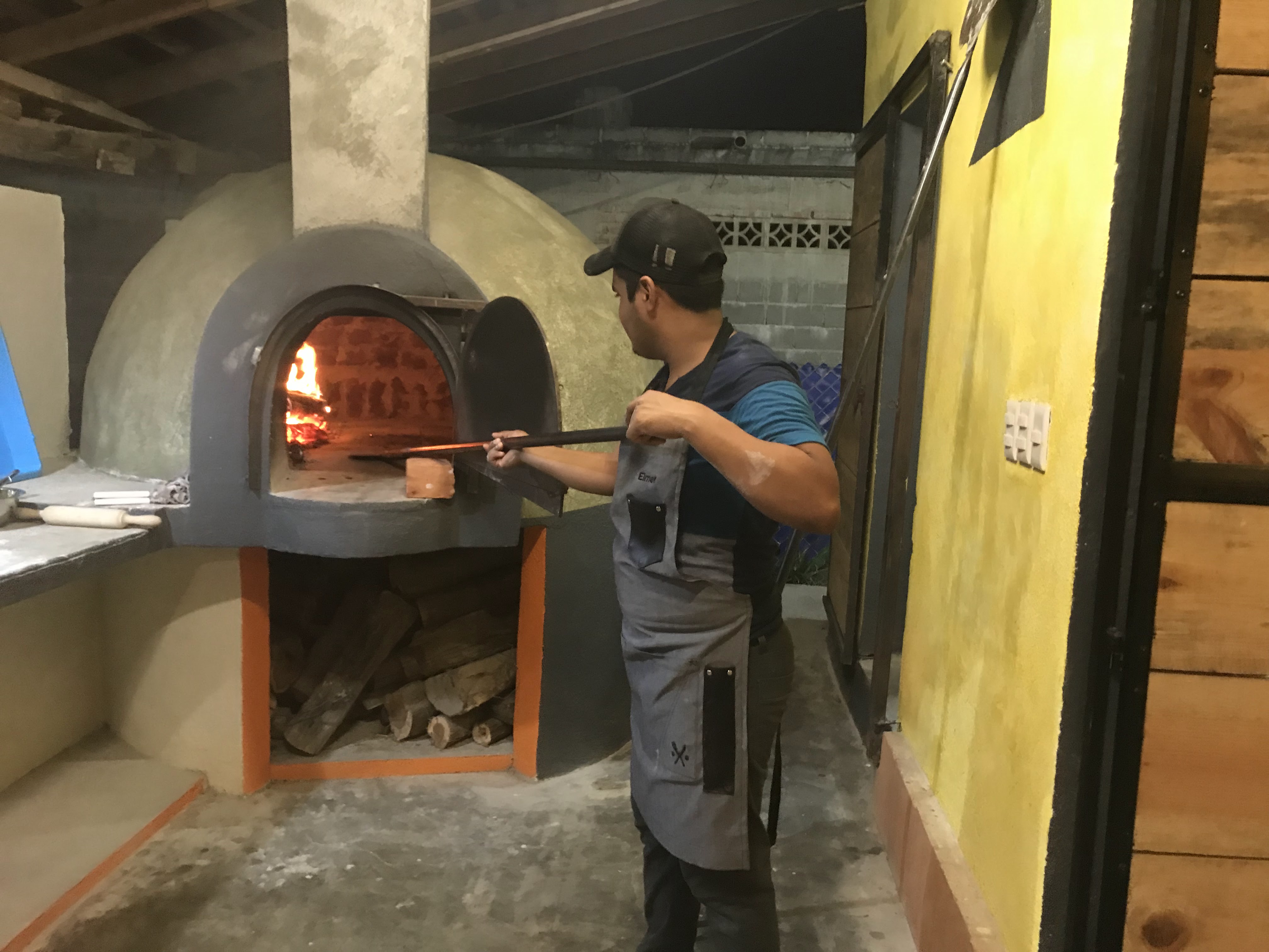 Casaleña Pizza image 9