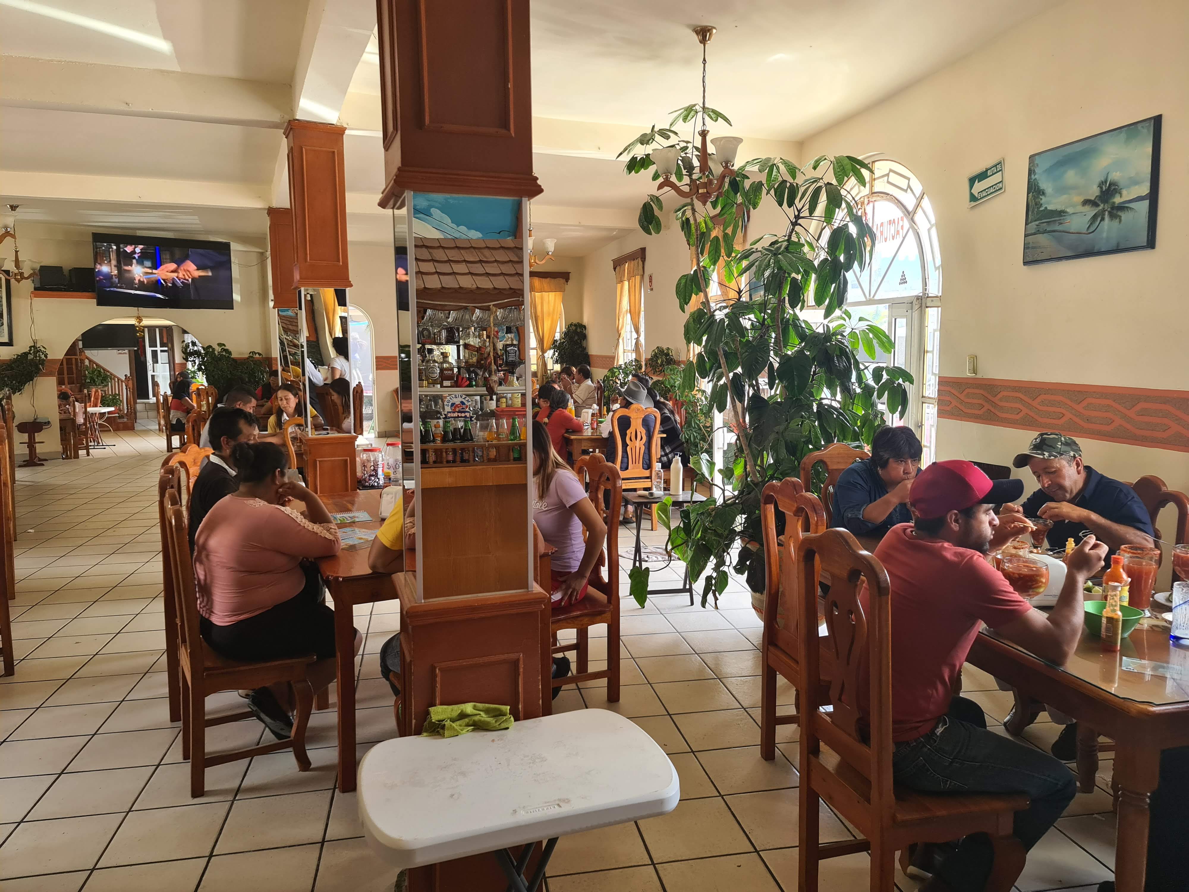 Mariscos Porkys image 4