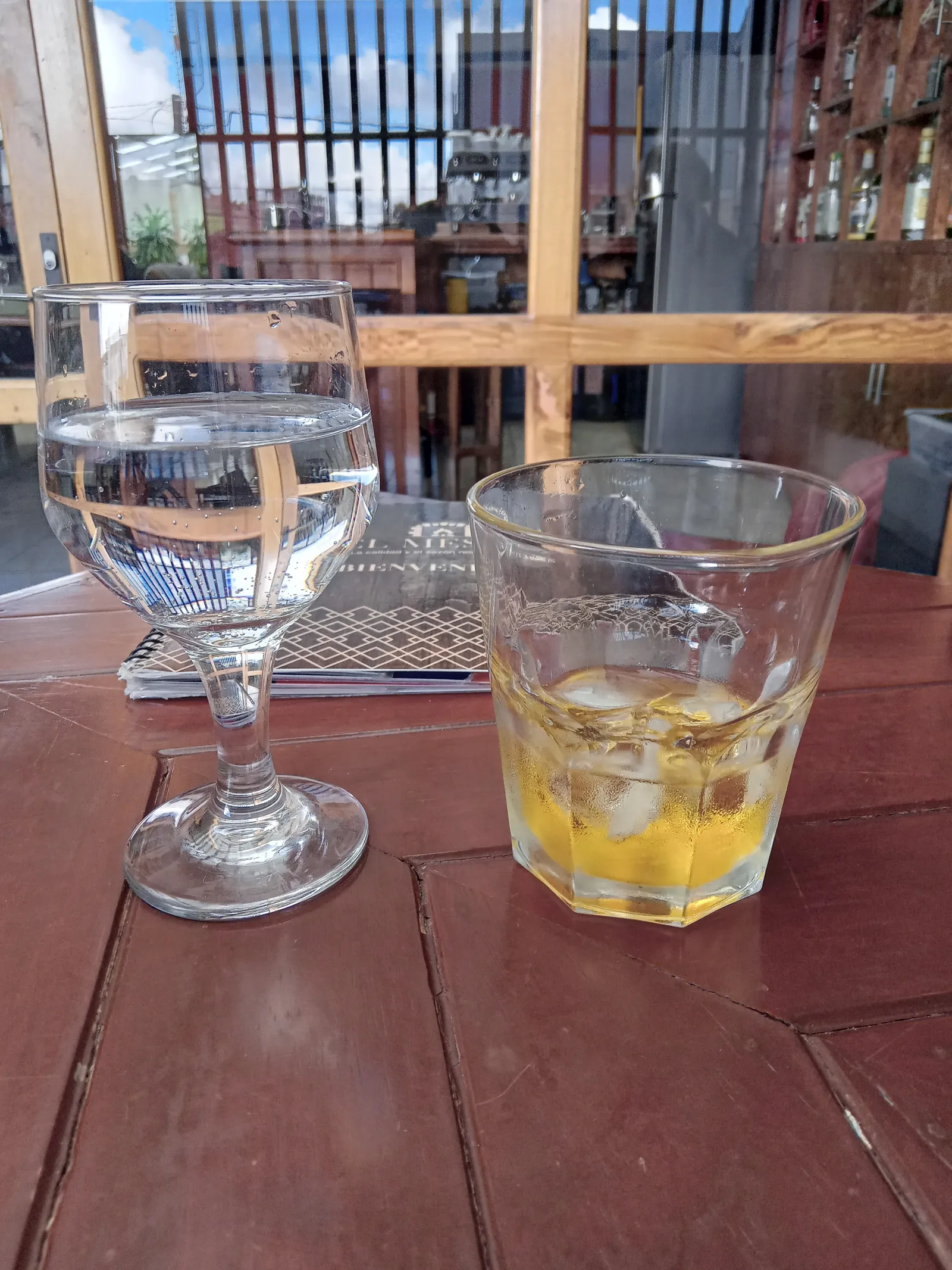 EL MESON image 6