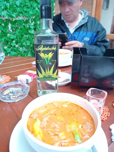 EL MESON image 8