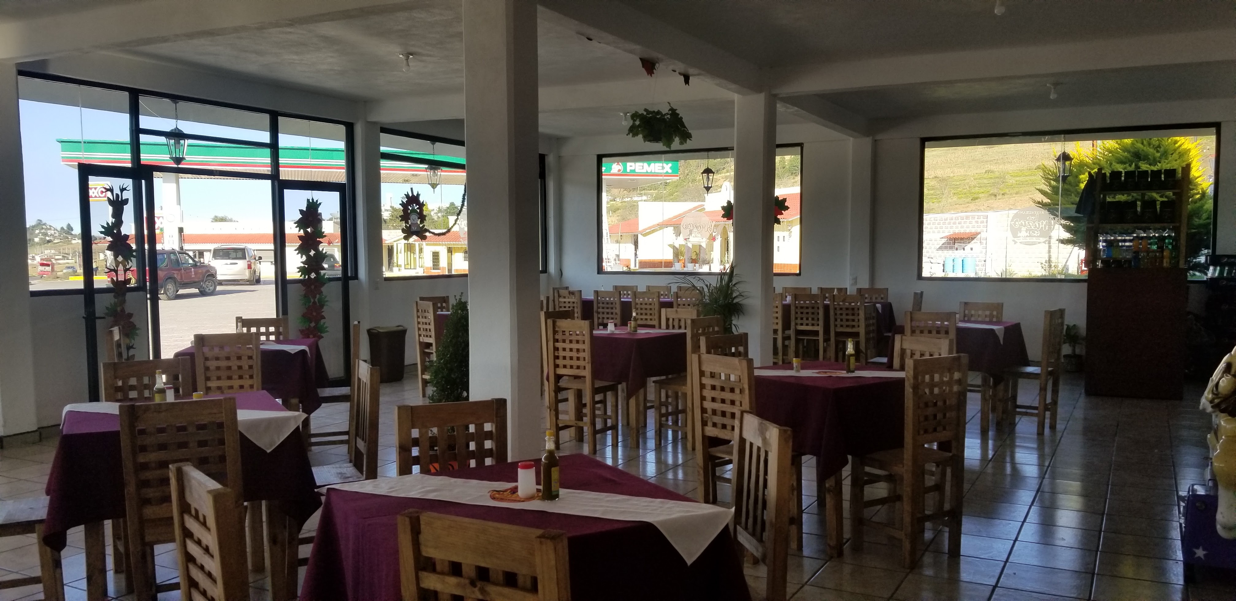 Restaurante las brazas image 4