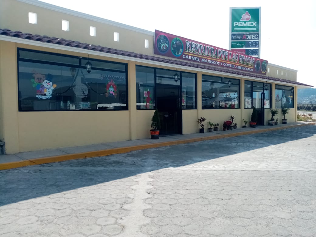 Restaurante las brazas image 7