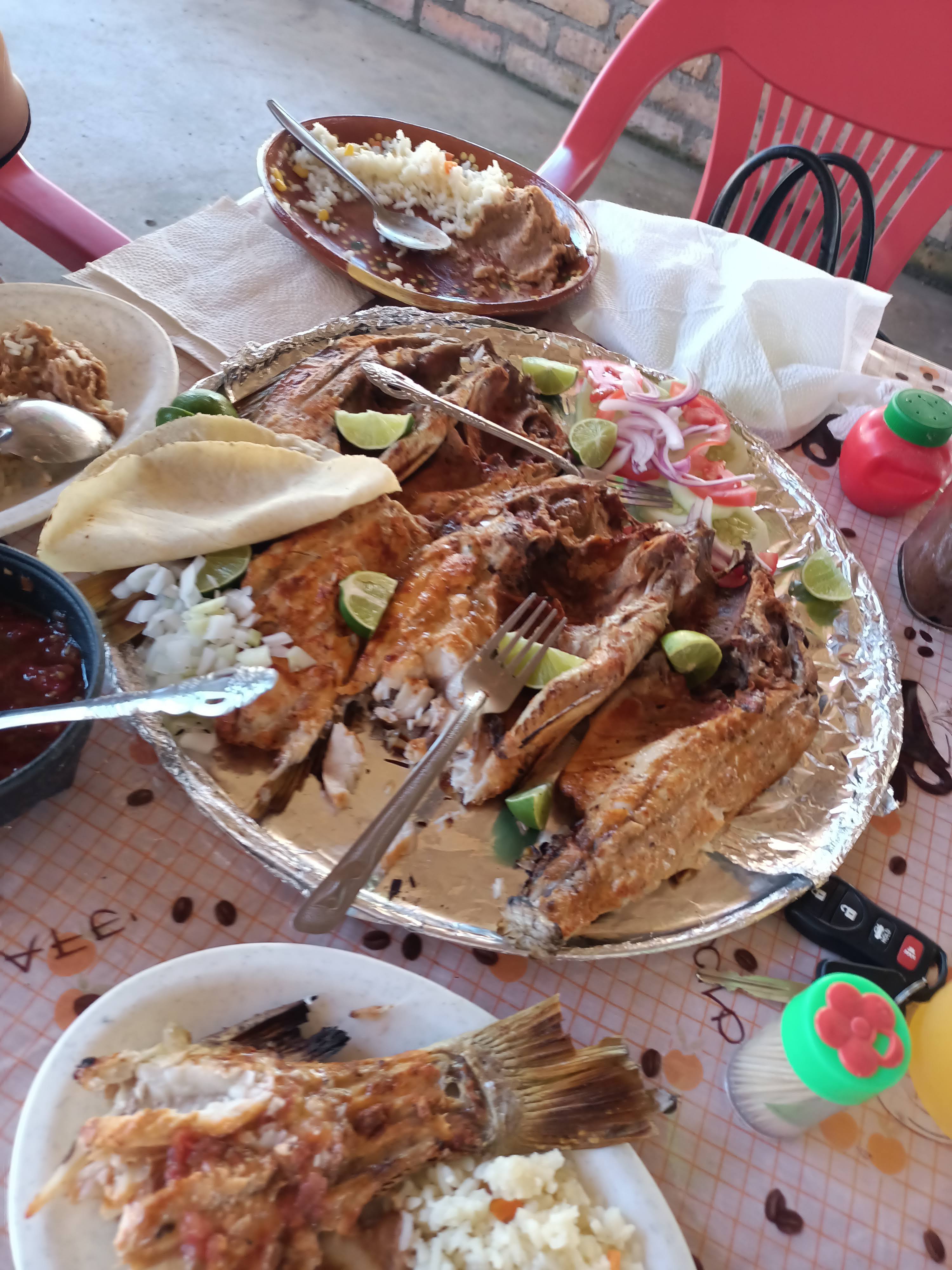 Mar y Tierra Restaurant image 3