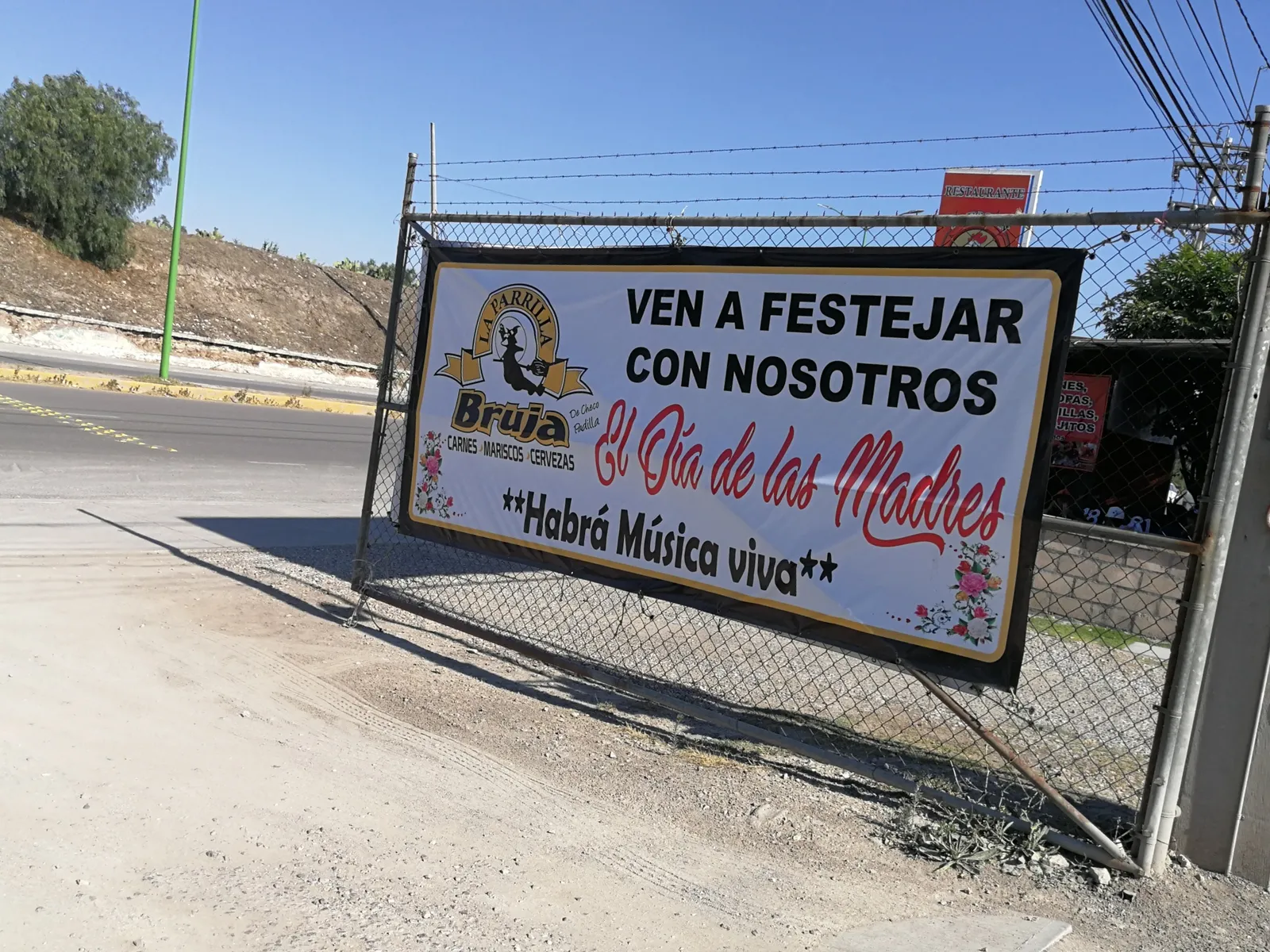 La Parrilla Bruja de Checo Padilla image 9