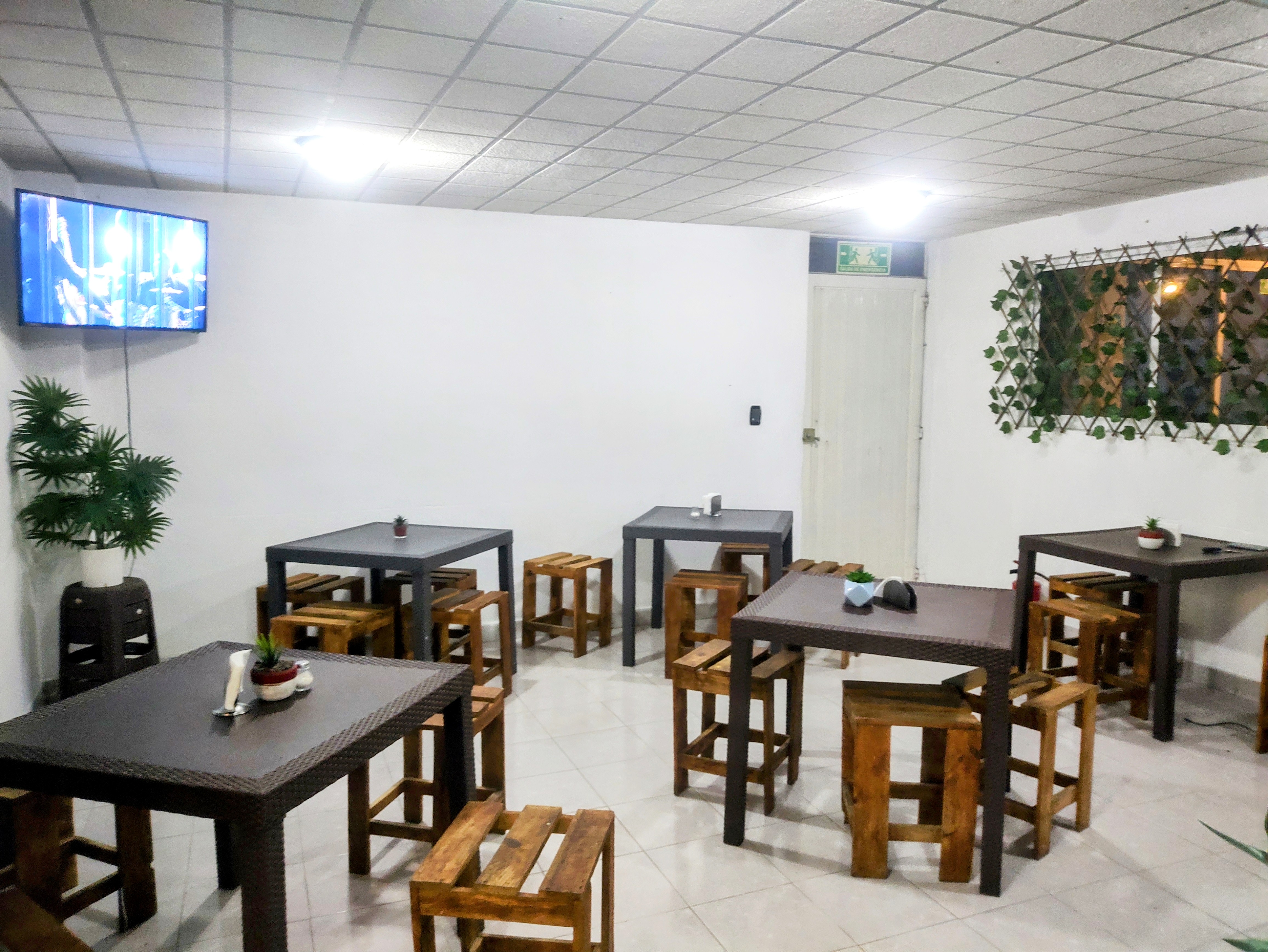 Tortas El Mero Mero image 5