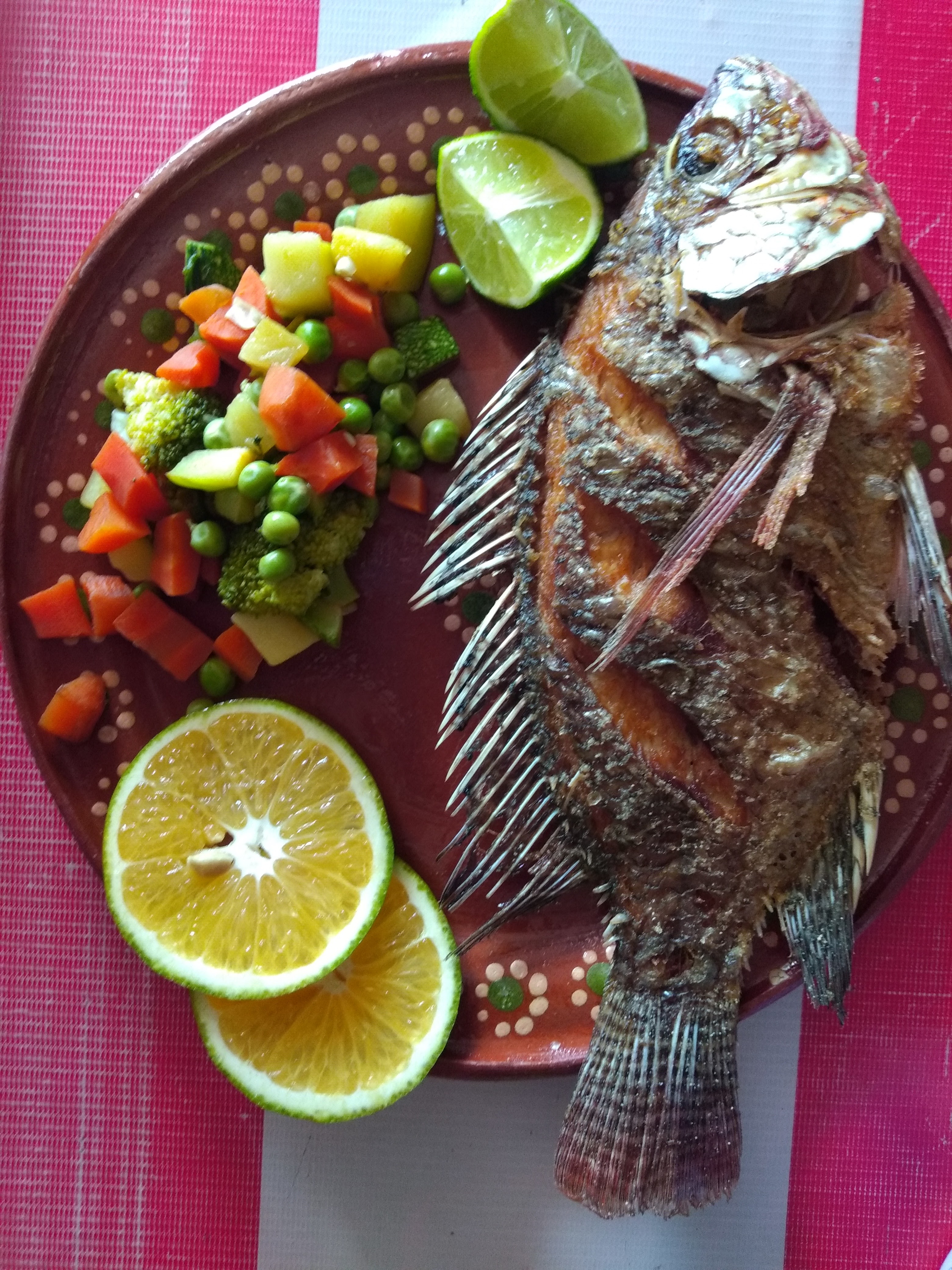 Marisquería Tiburonzin image 2