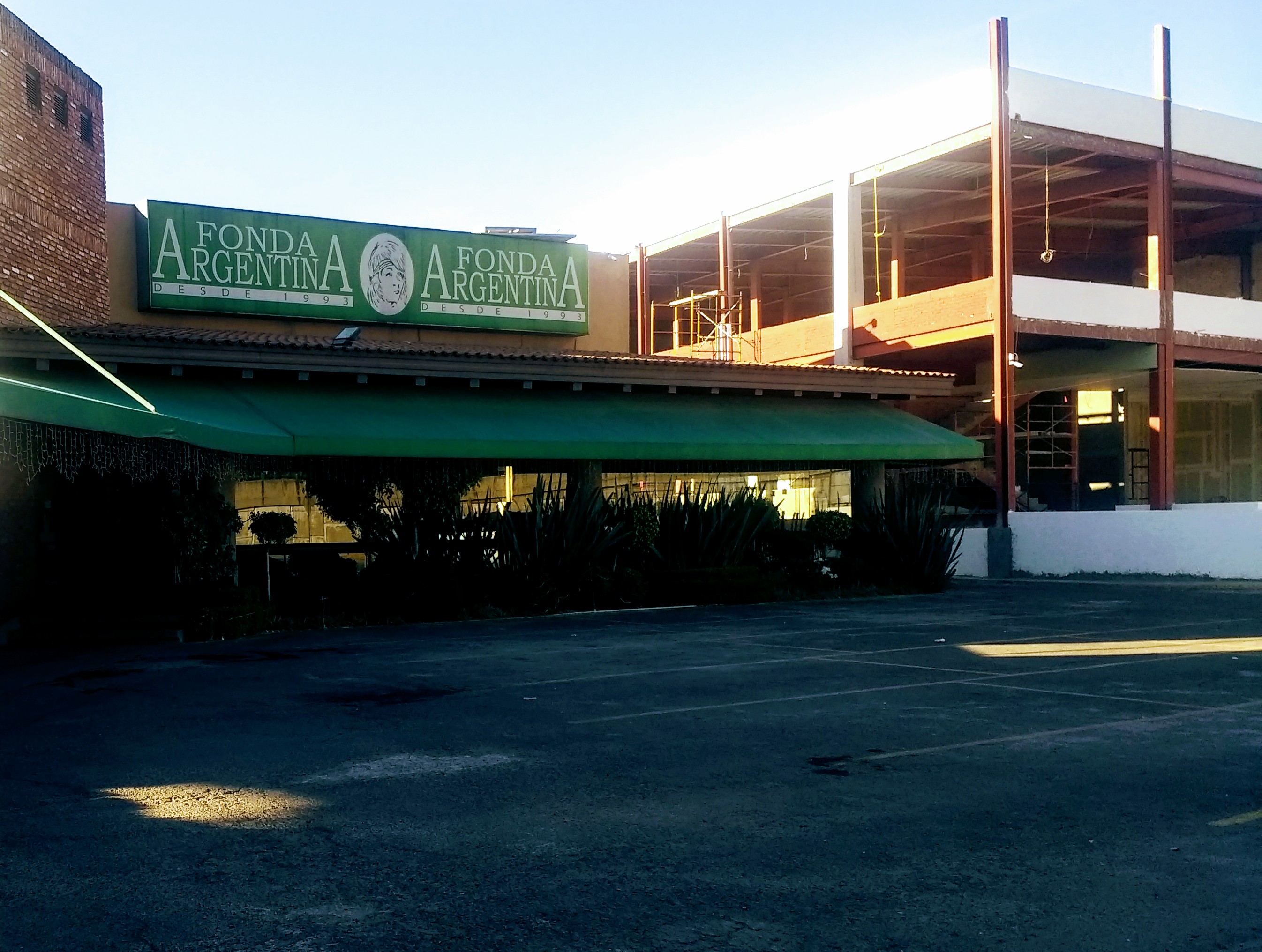 Fonda Argentina Metepec image 7