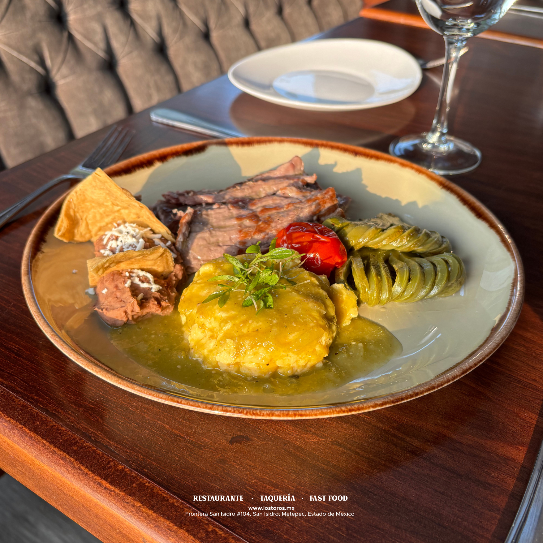 Los Toros Restaurante image 10