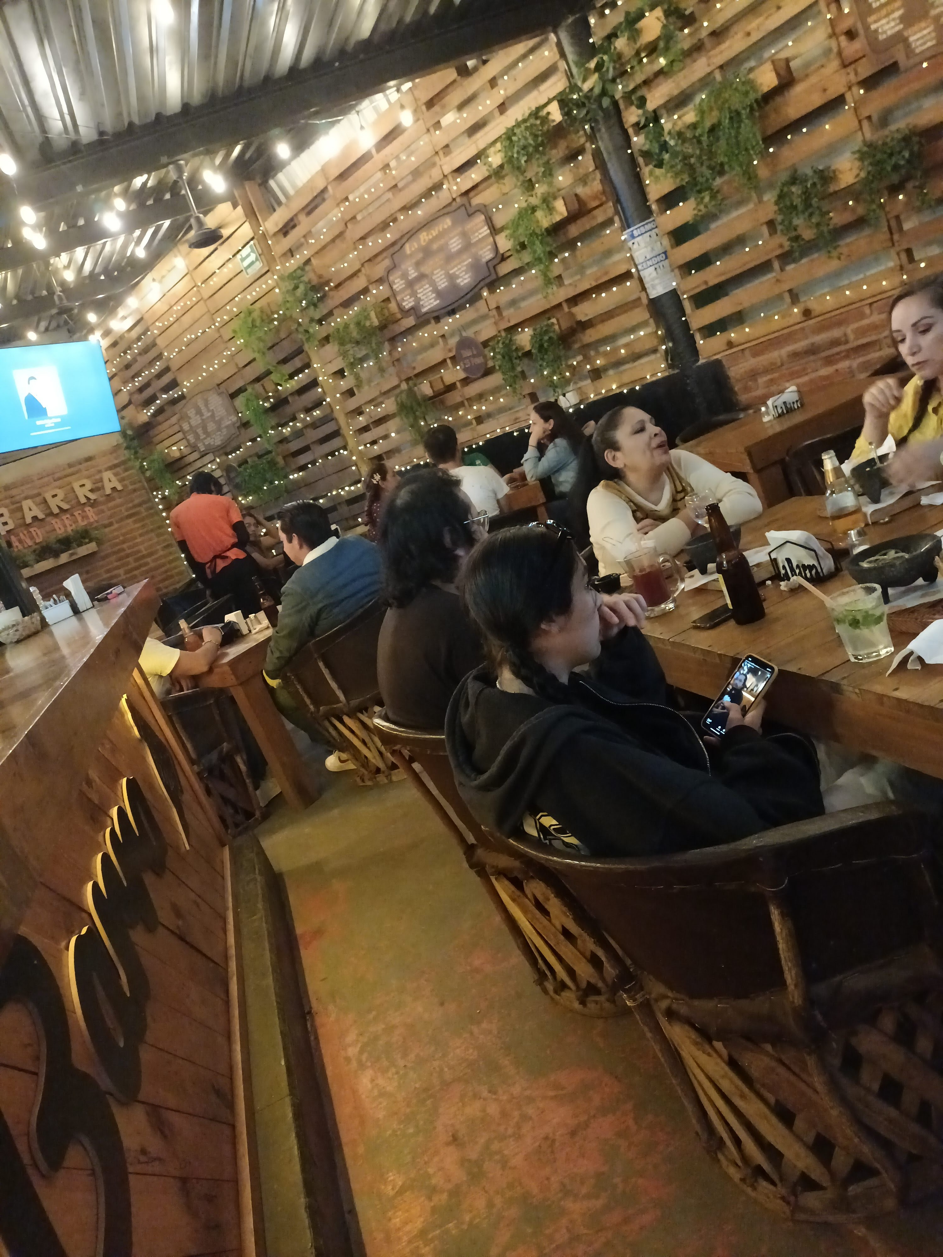 La barra snack and beer image 5