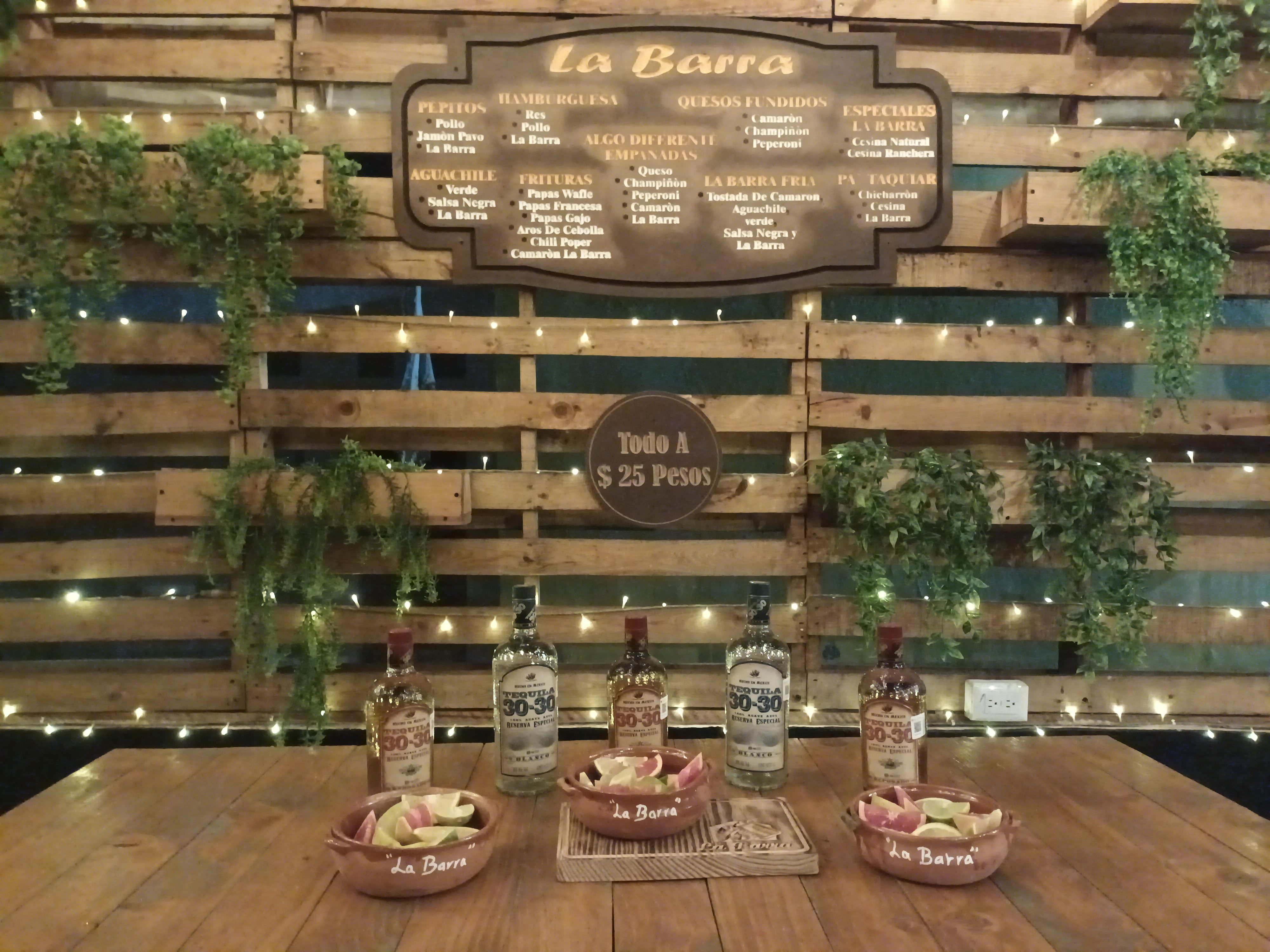 La barra snack and beer image 6