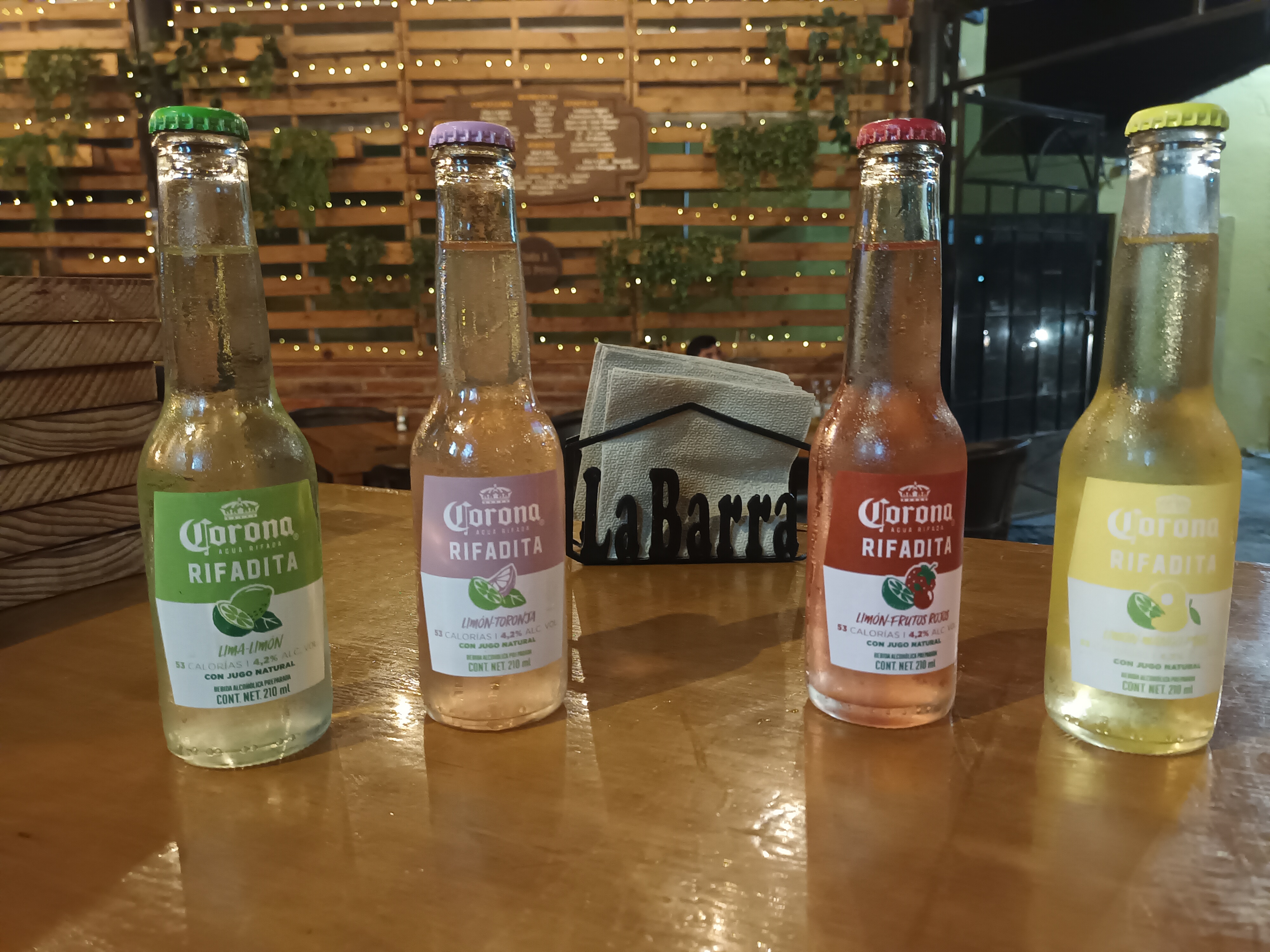 La barra snack and beer image 8