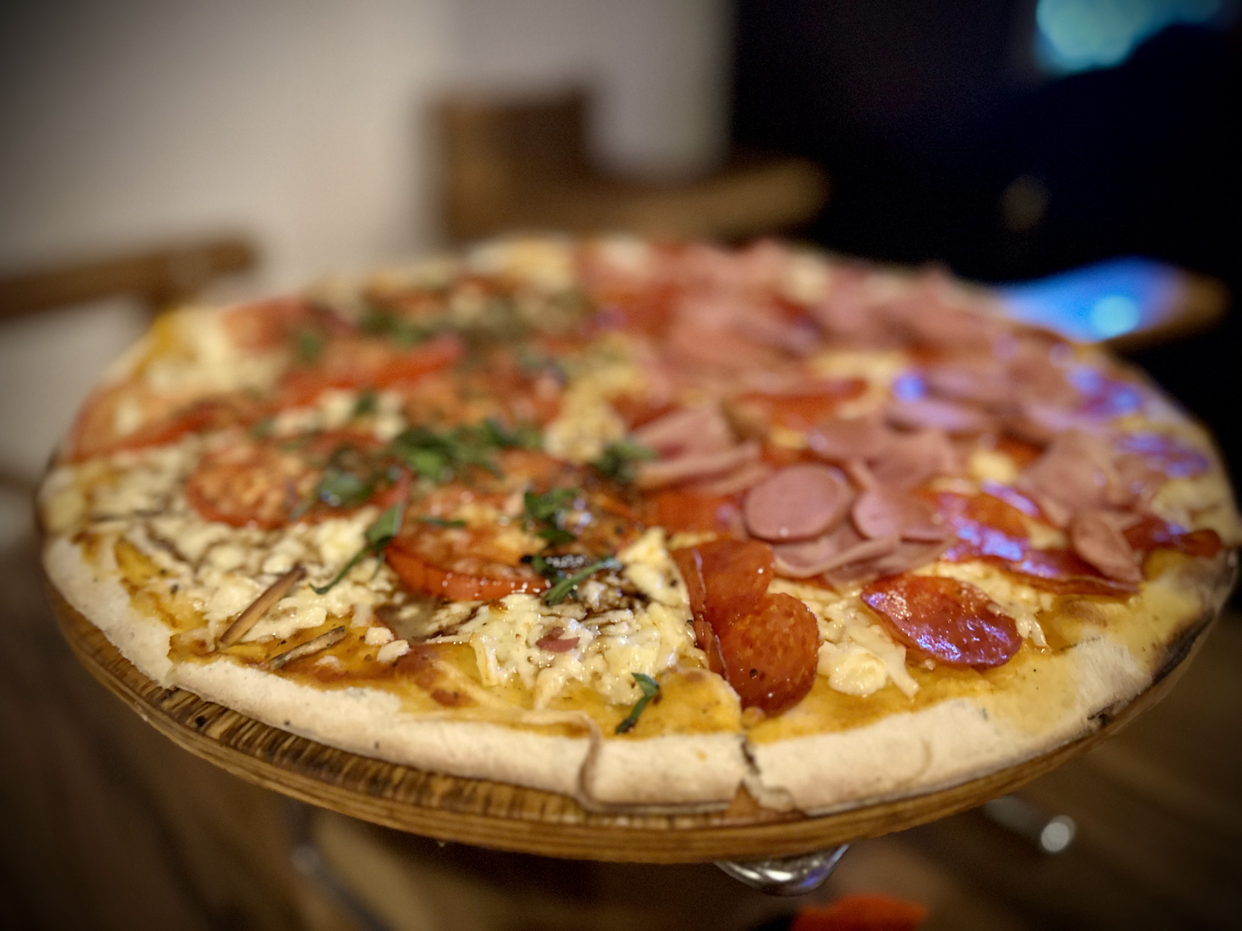 il bistro food & wine image 3