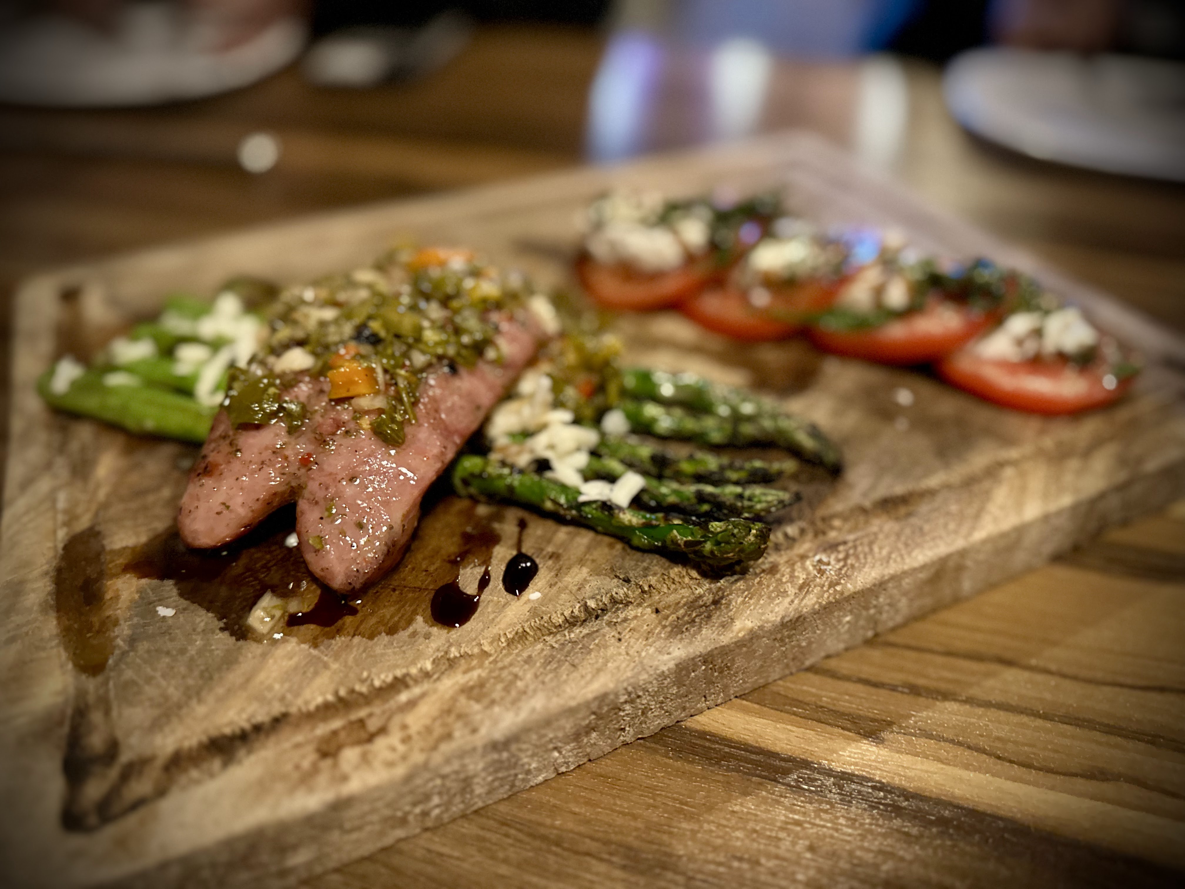 il bistro food & wine image 6