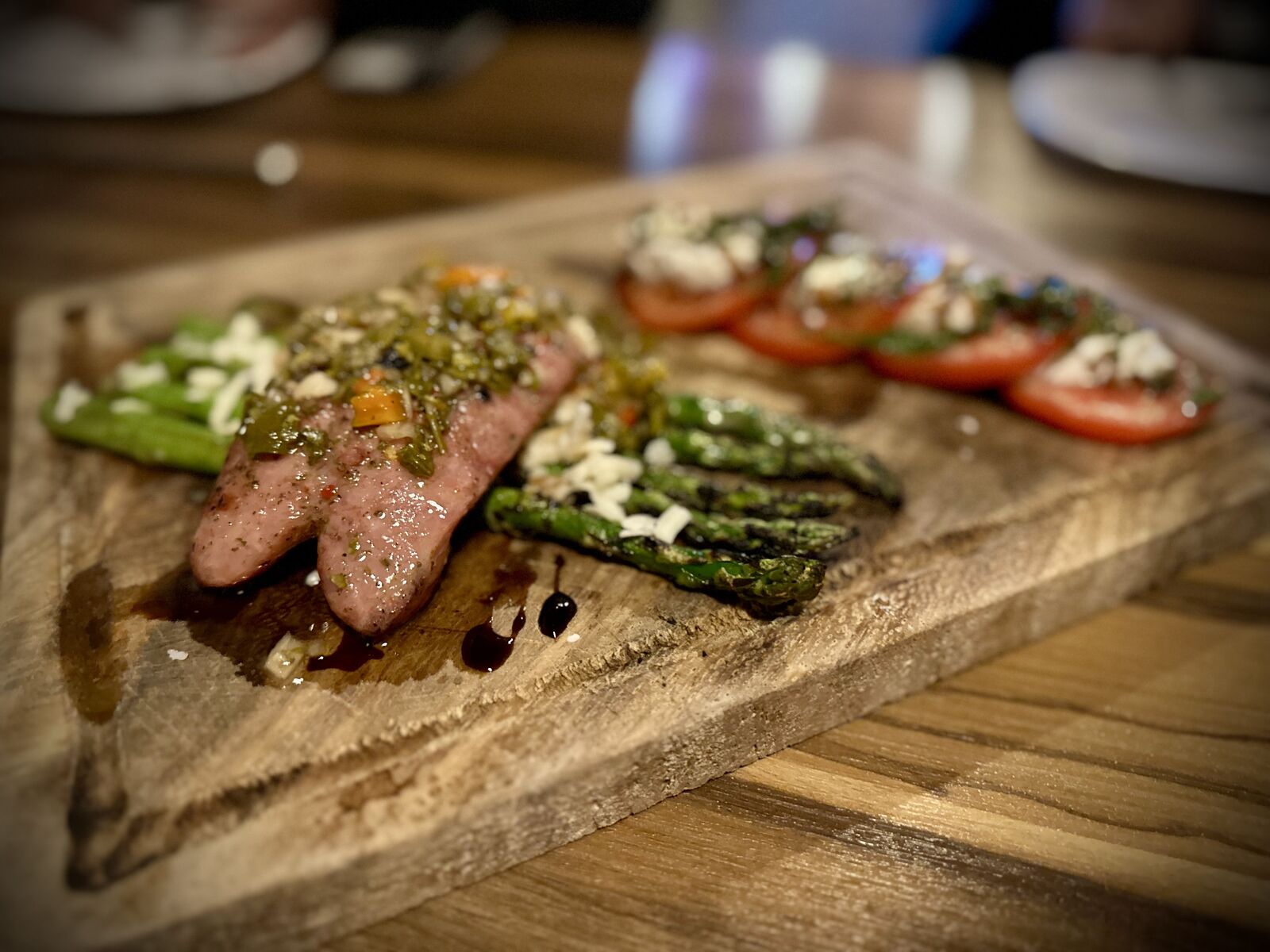 il bistro food & wine image 6