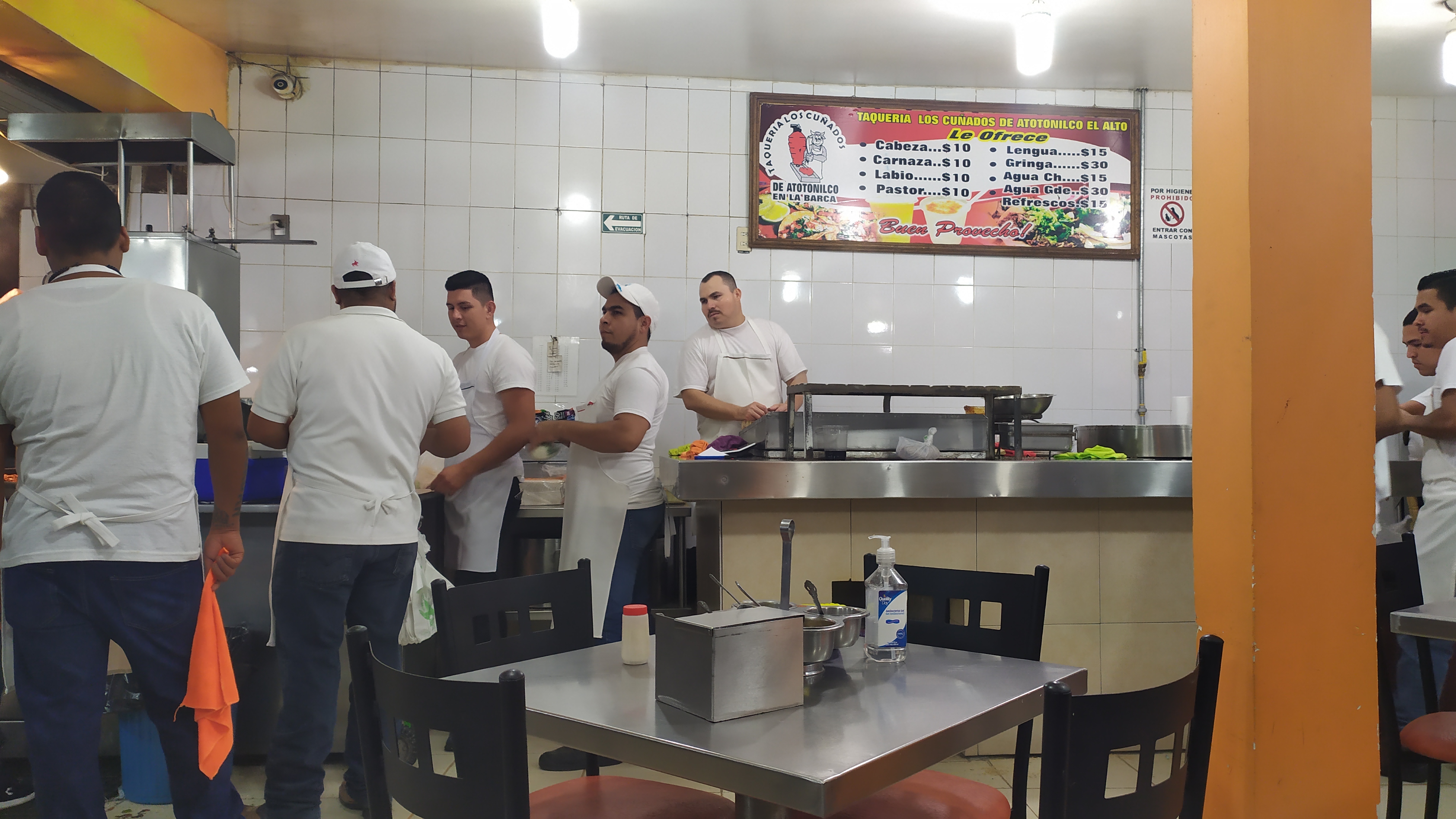 Taqueria Los Cuñados image 8