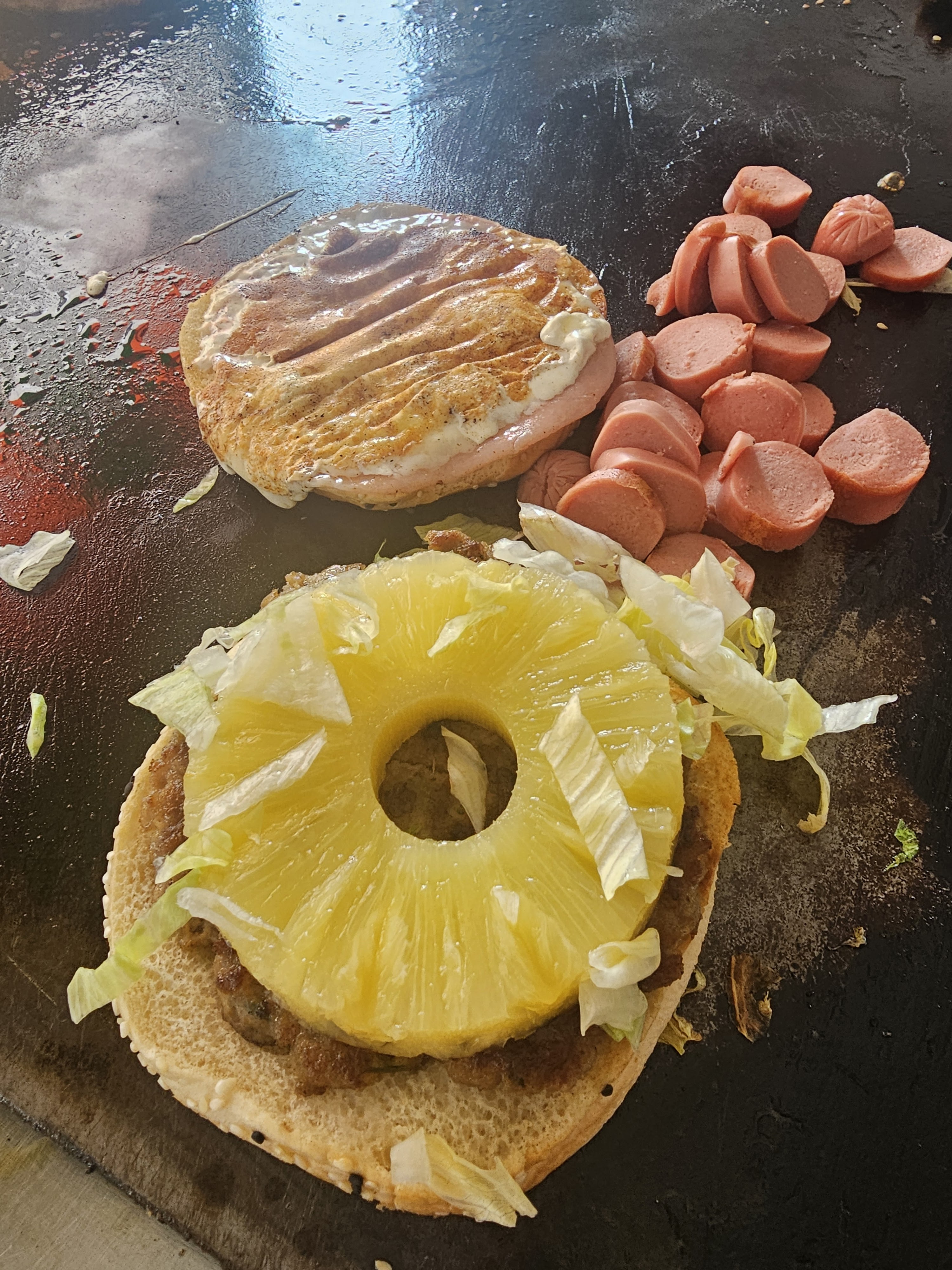 Hamburguesas LA MILLONA image 1