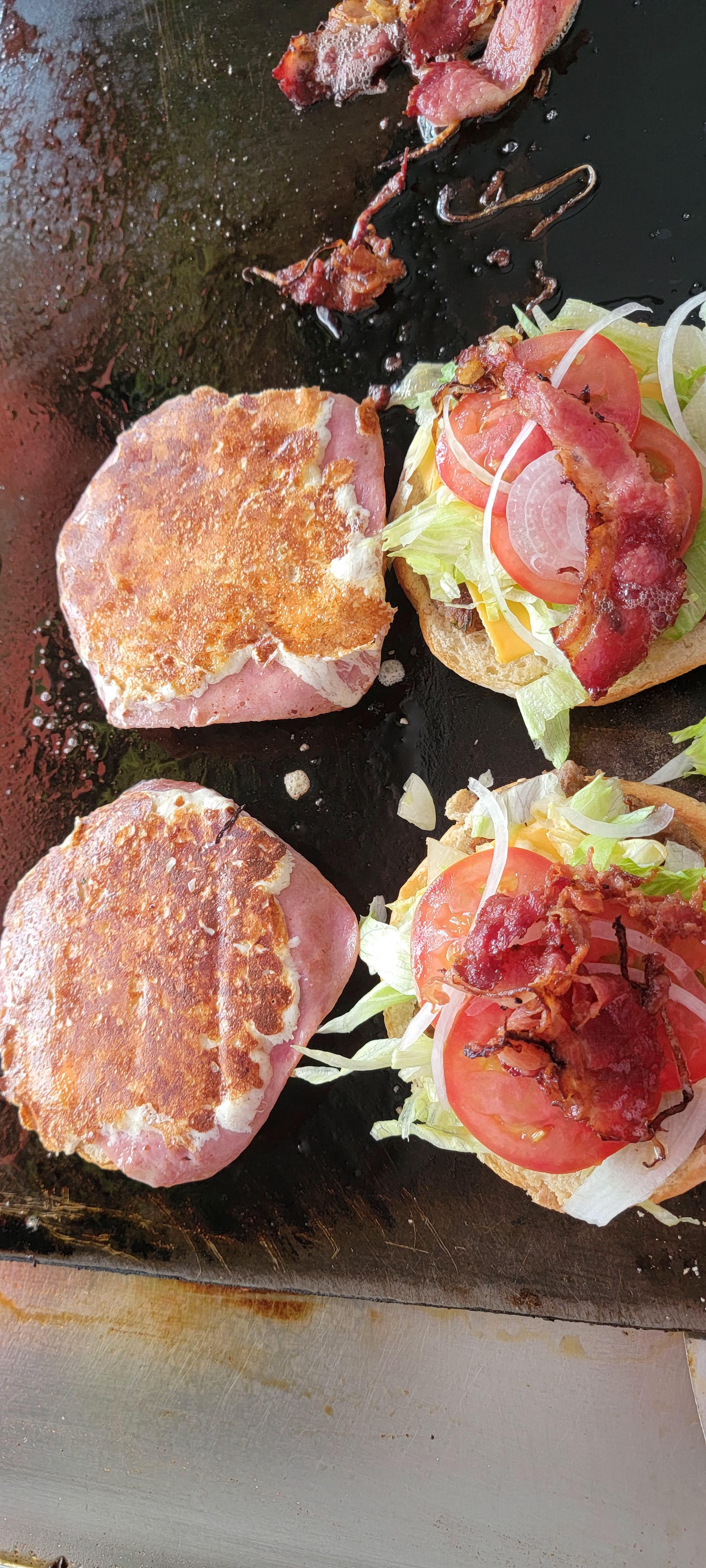 Hamburguesas LA MILLONA image 7