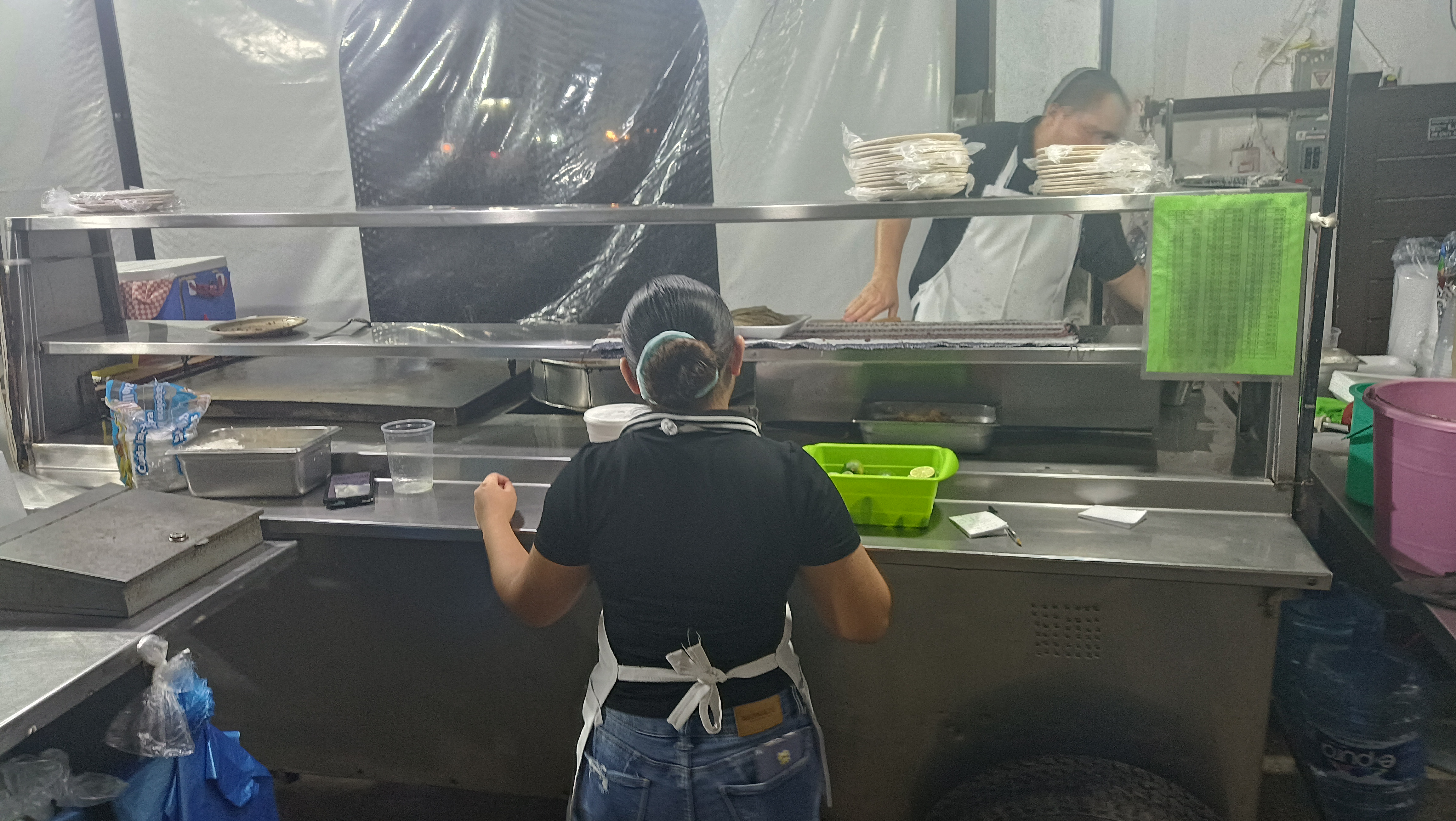 Taqueria los Carnales image 2