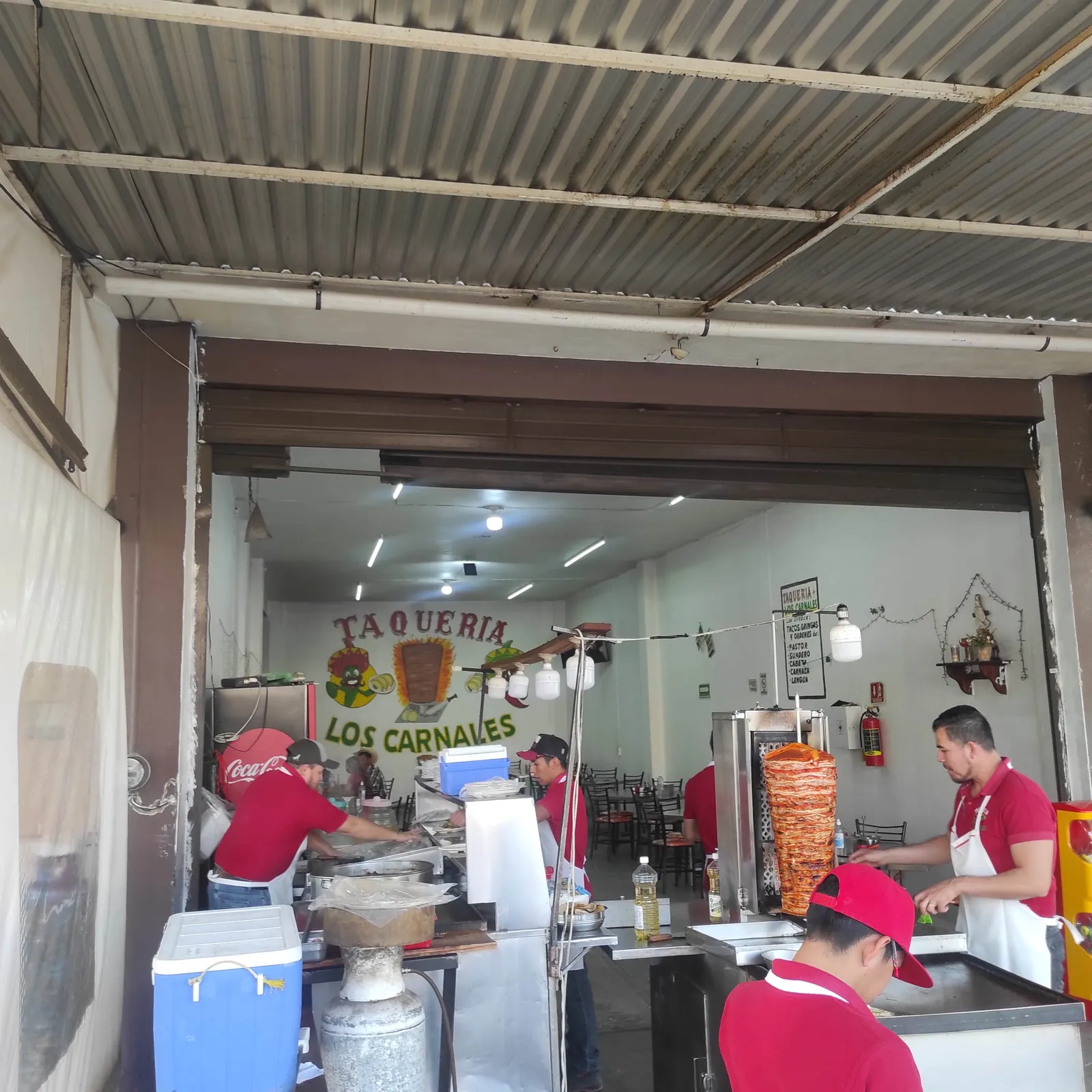 Taqueria los Carnales image 3