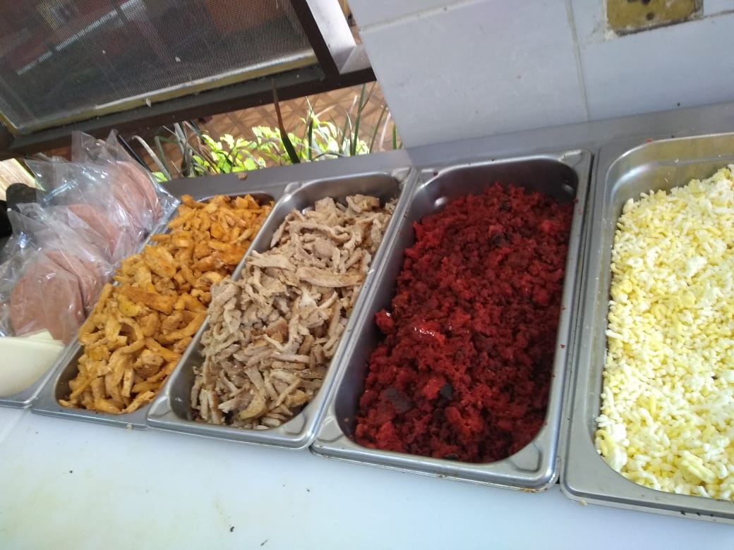 El Gurt Lonchs image 7