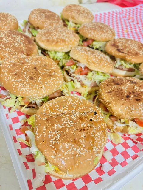 Happy Burger image 5