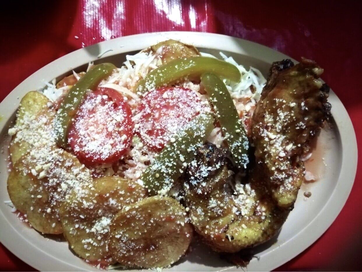 Cenaduria Valencia image 2