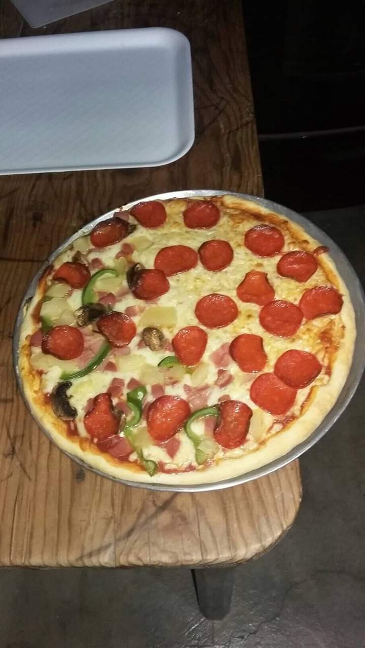 CHANITA'S PIZZA image 8