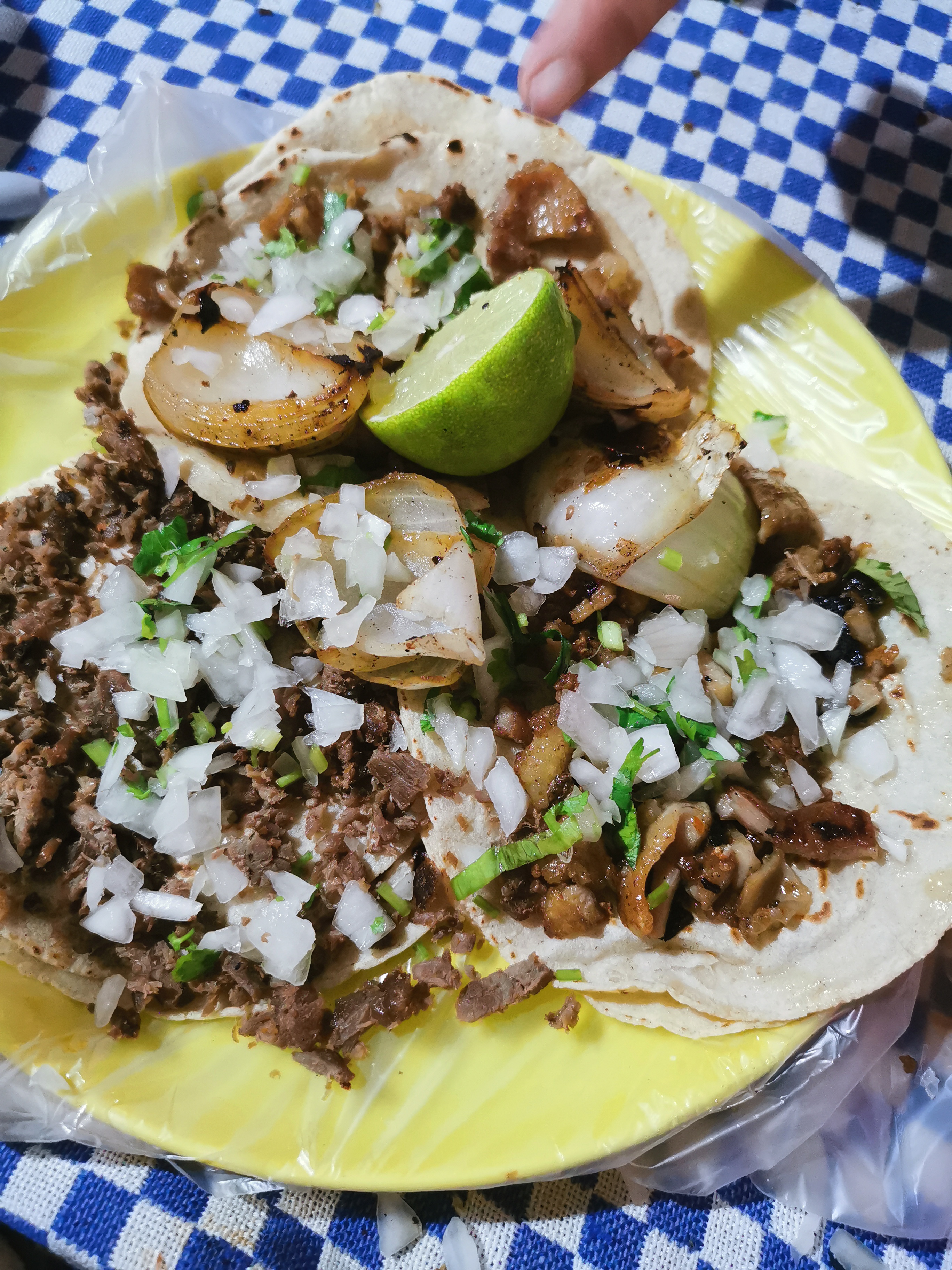 Taquería el Burritaco image 1
