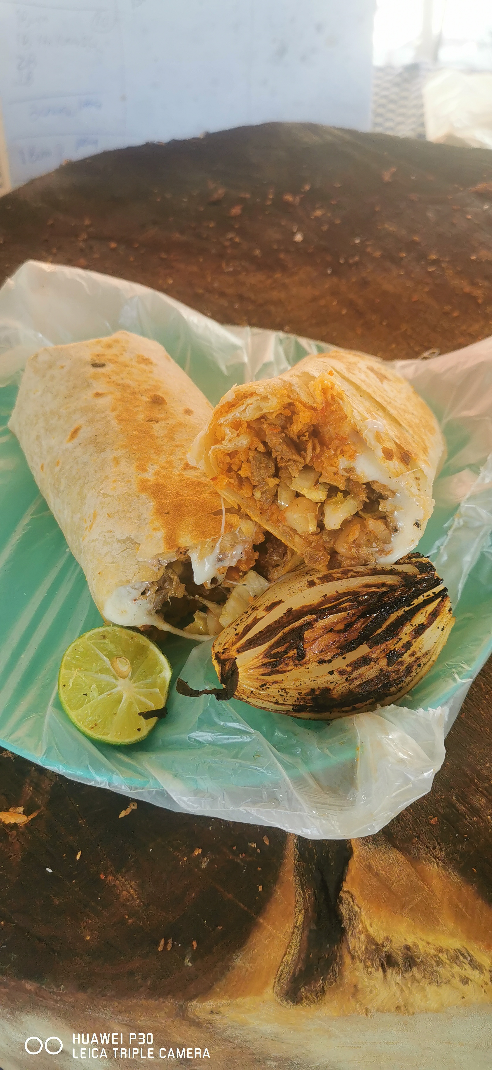 Taquería el Burritaco image 5