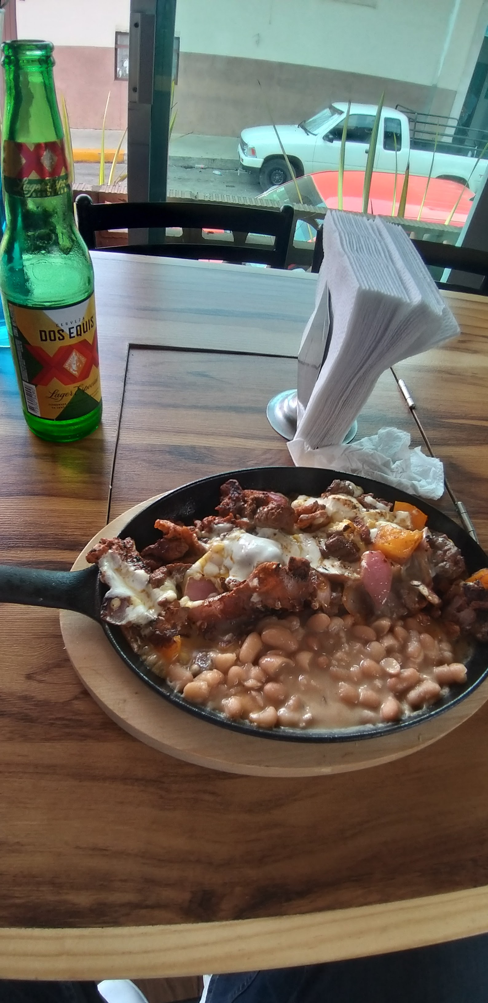 Emperador Restaurant-bar image 9