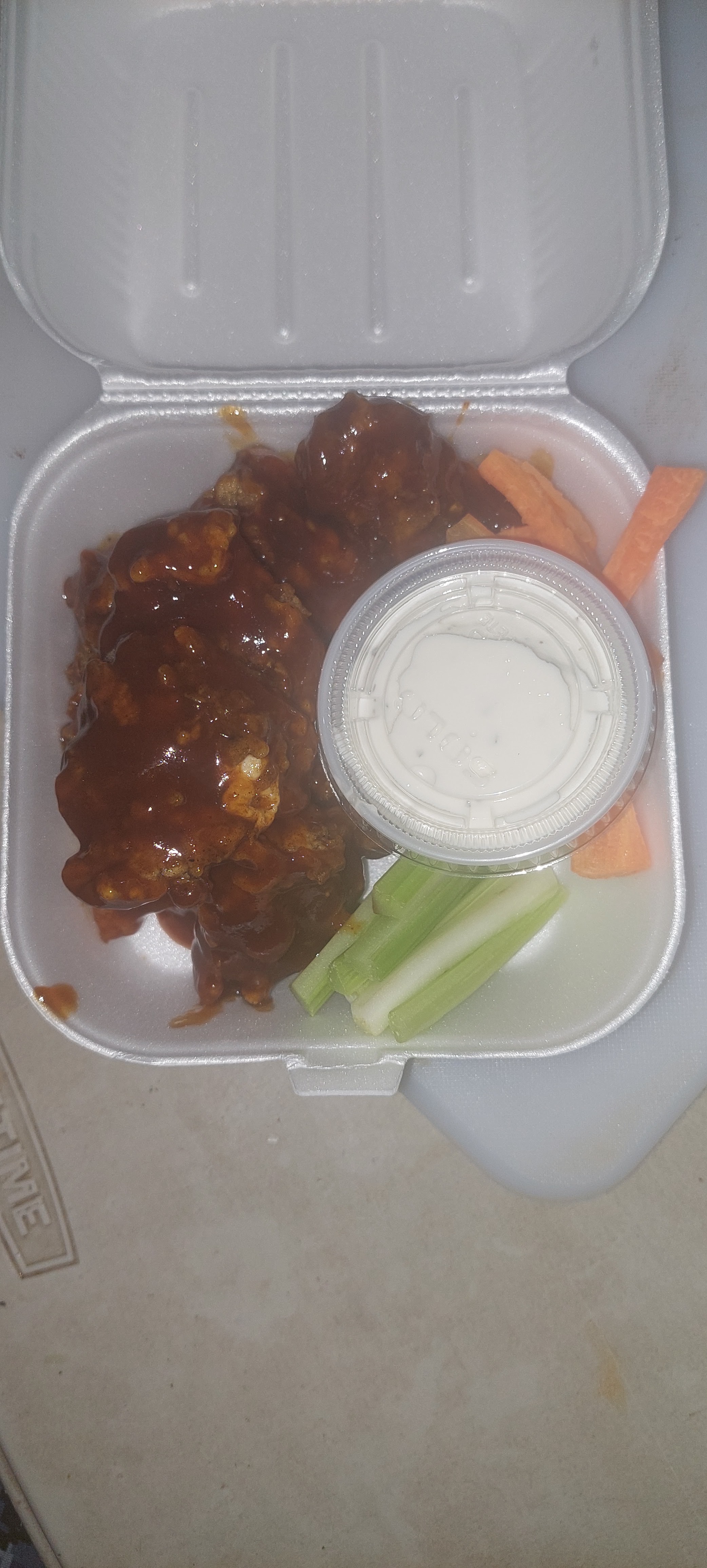 Seis 28 Boneless & Grill image 4