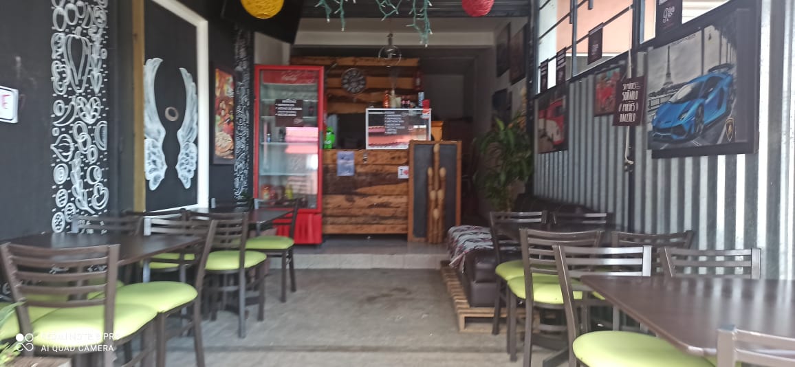 Tadeo's Pizza image 1