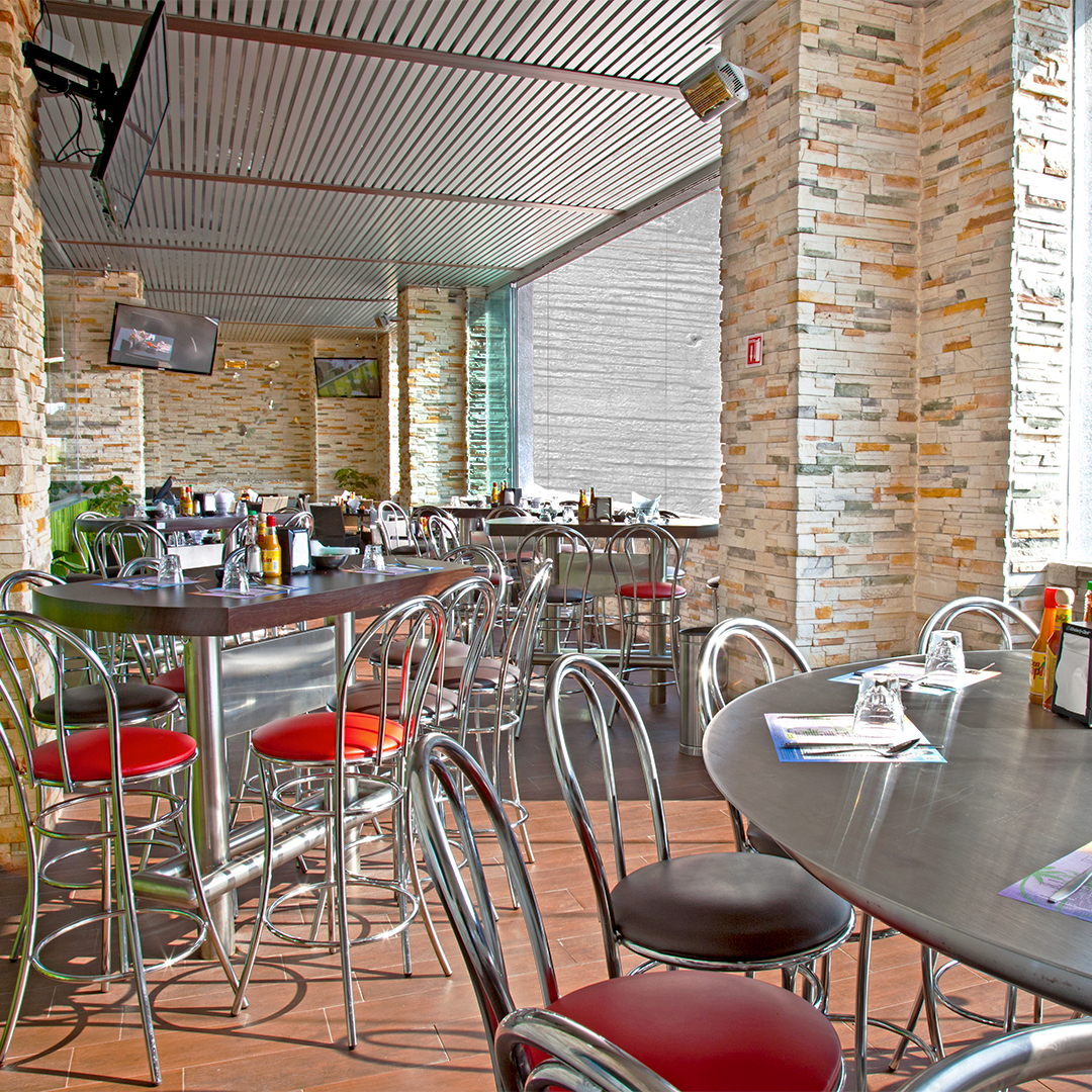 Fisher's Morelia image 8