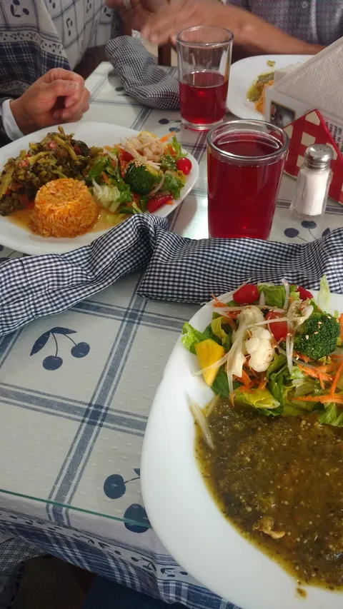 El Chef Restaurant image 1