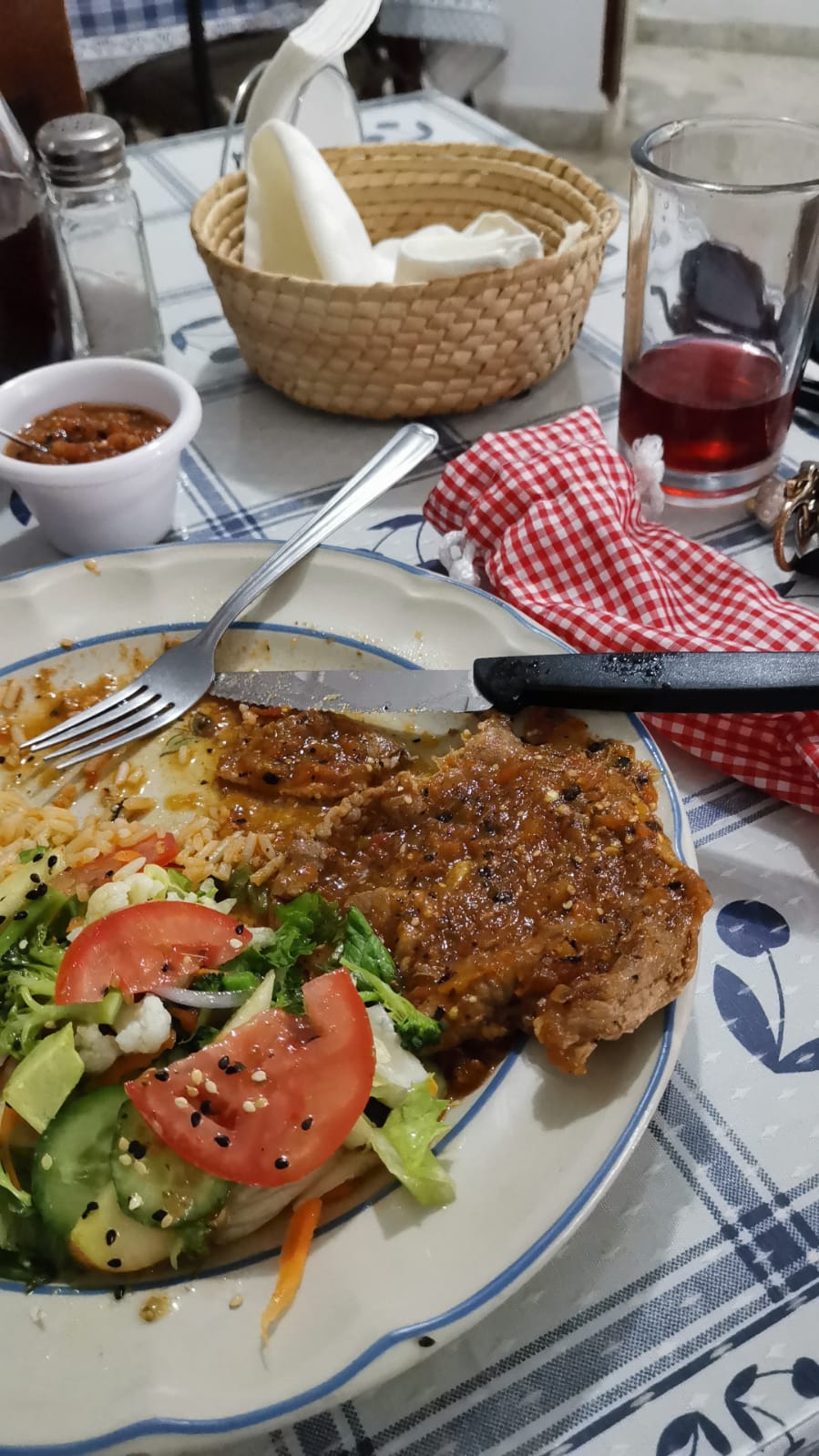 El Chef Restaurant image 2