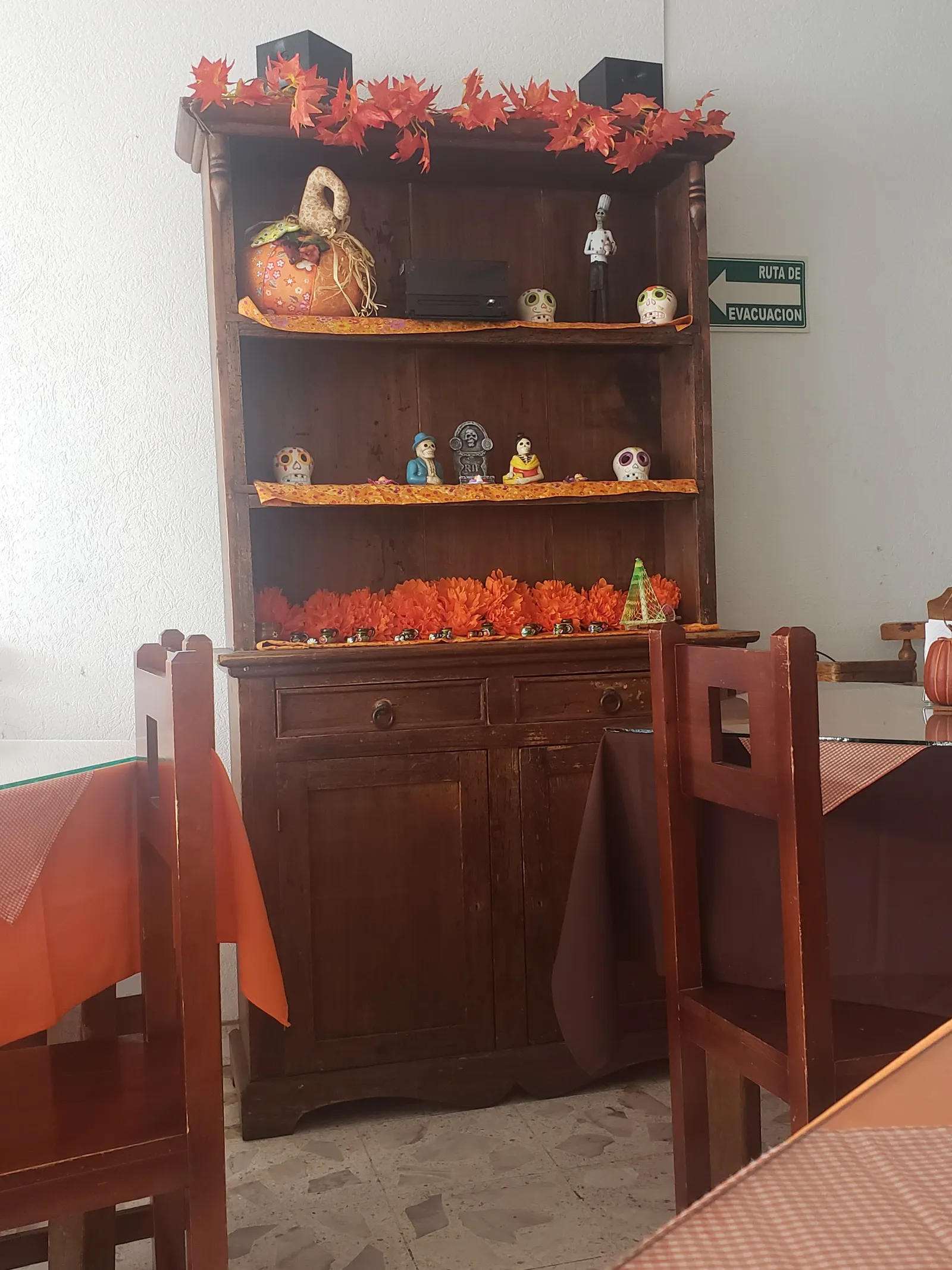 El Chef Restaurant image 10