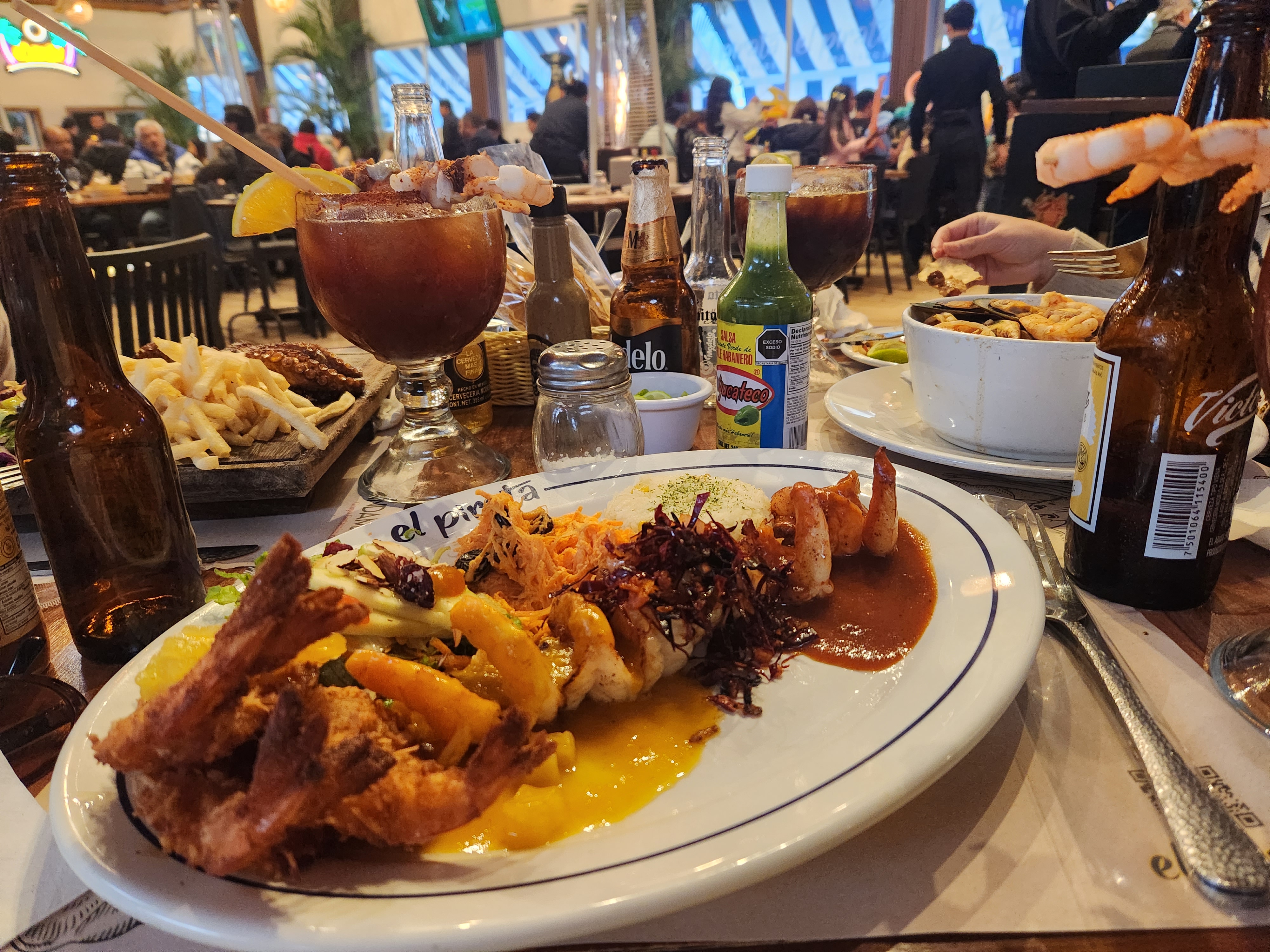 Mariscos El Pirata Altozano image 3