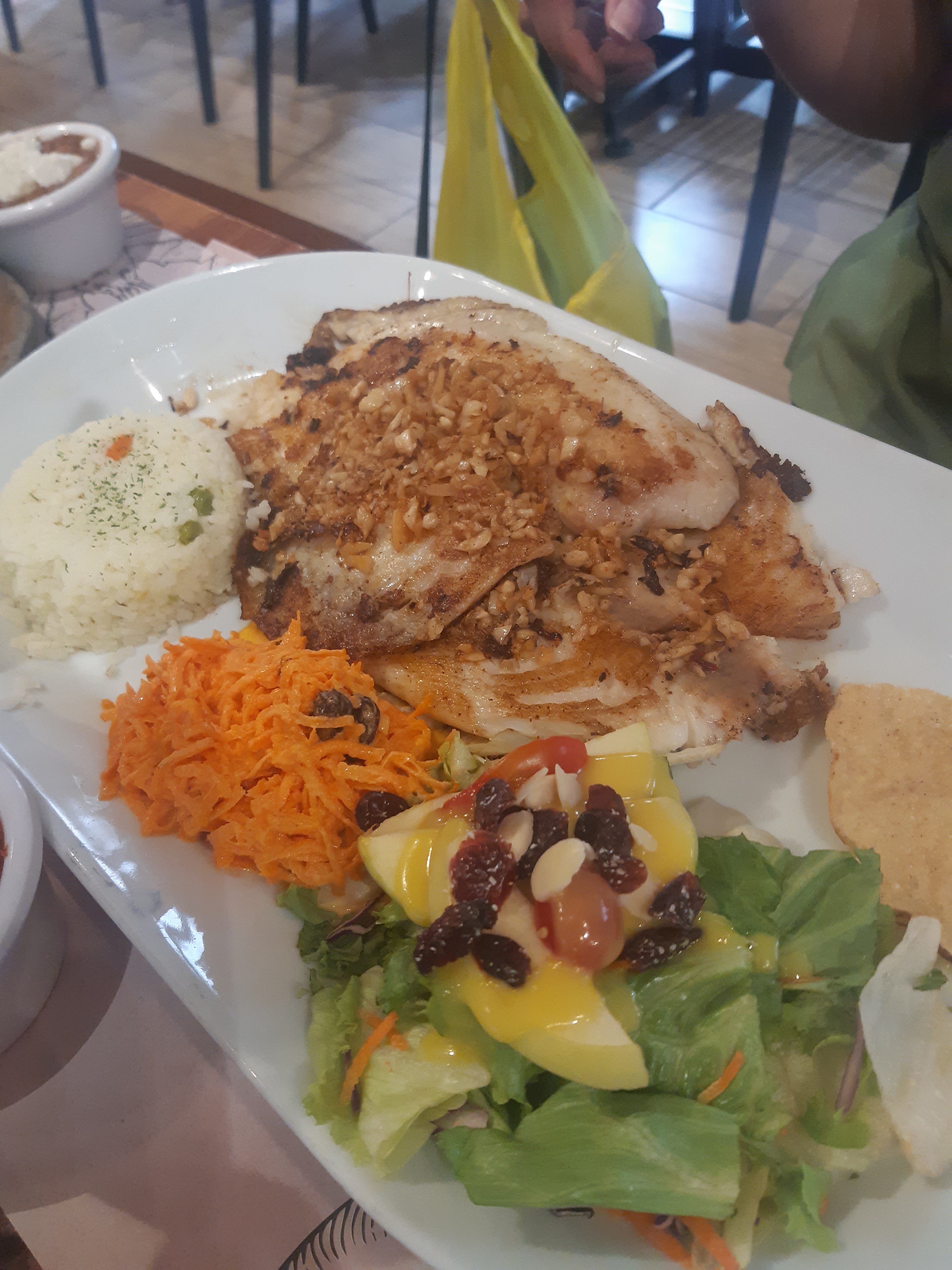 Mariscos El Pirata Altozano image 6