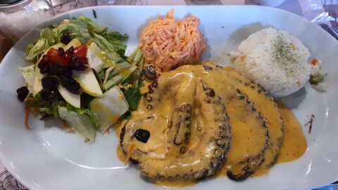 Mariscos El Pirata Altozano image 7