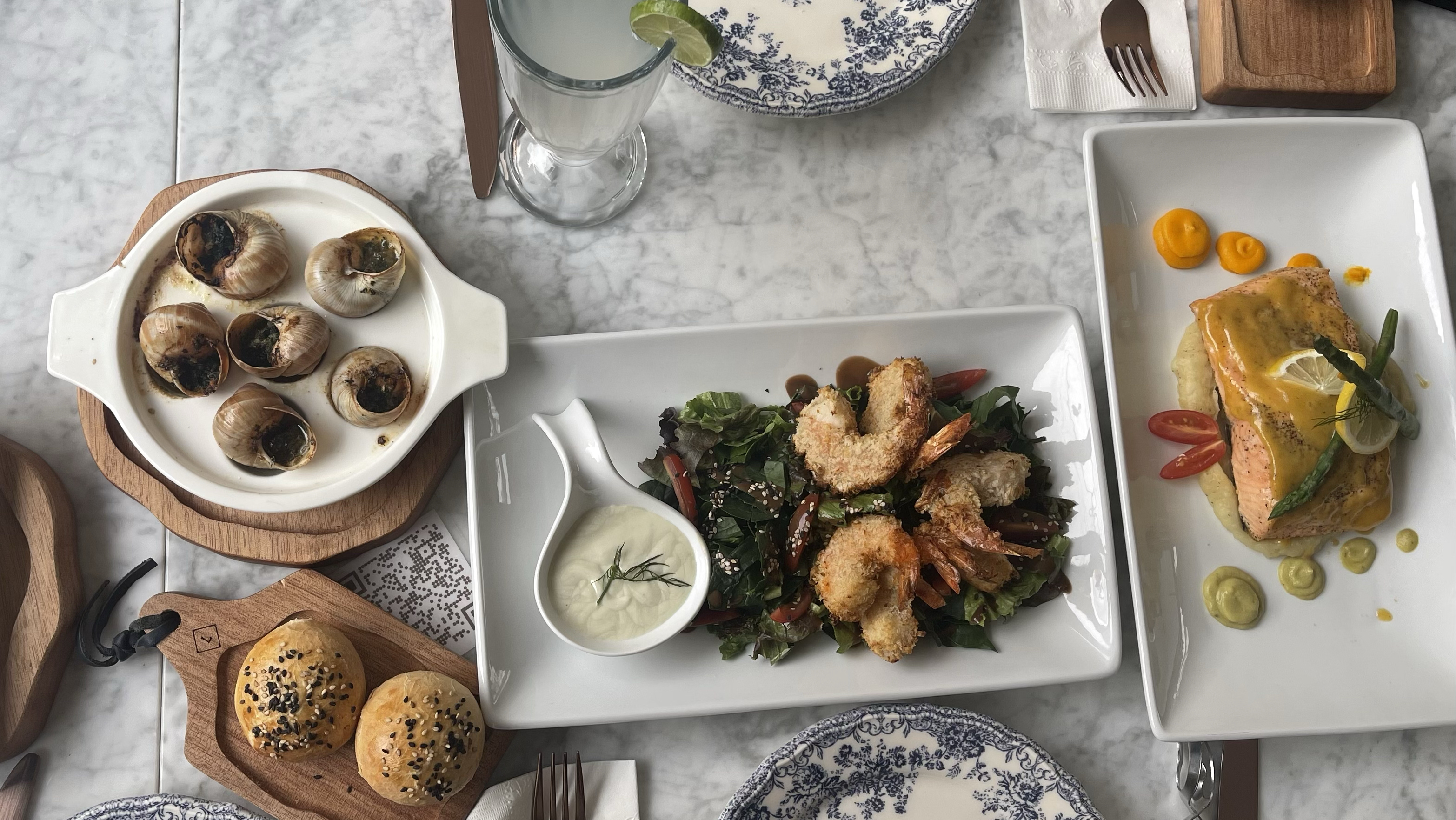 Le Lieu Altozano image 2