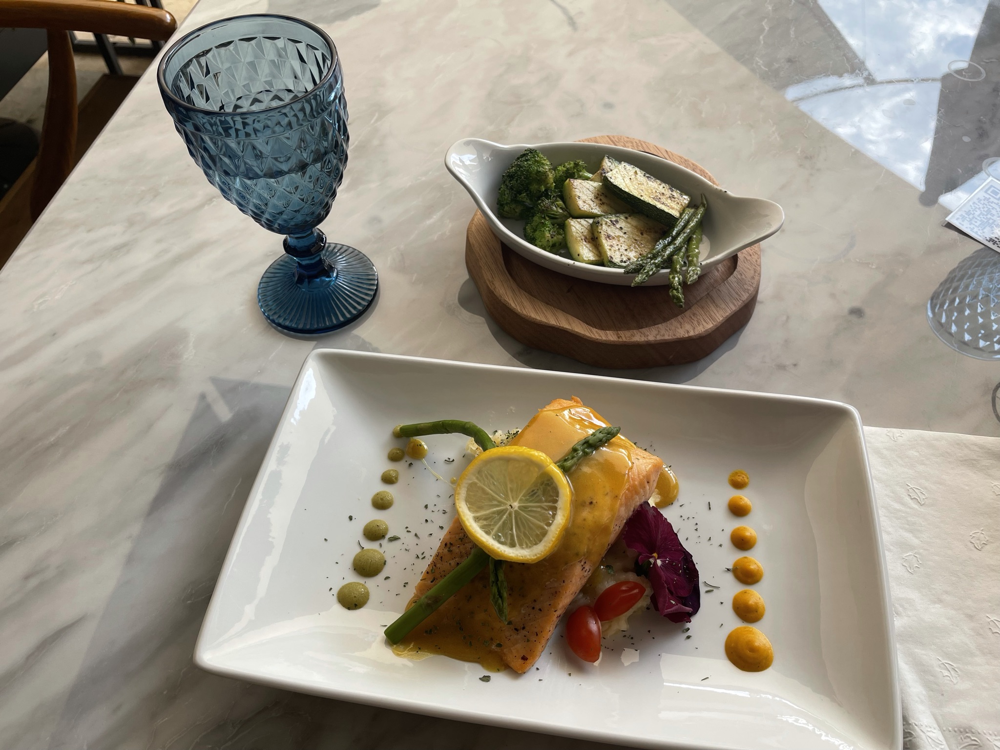 Le Lieu Altozano image 4