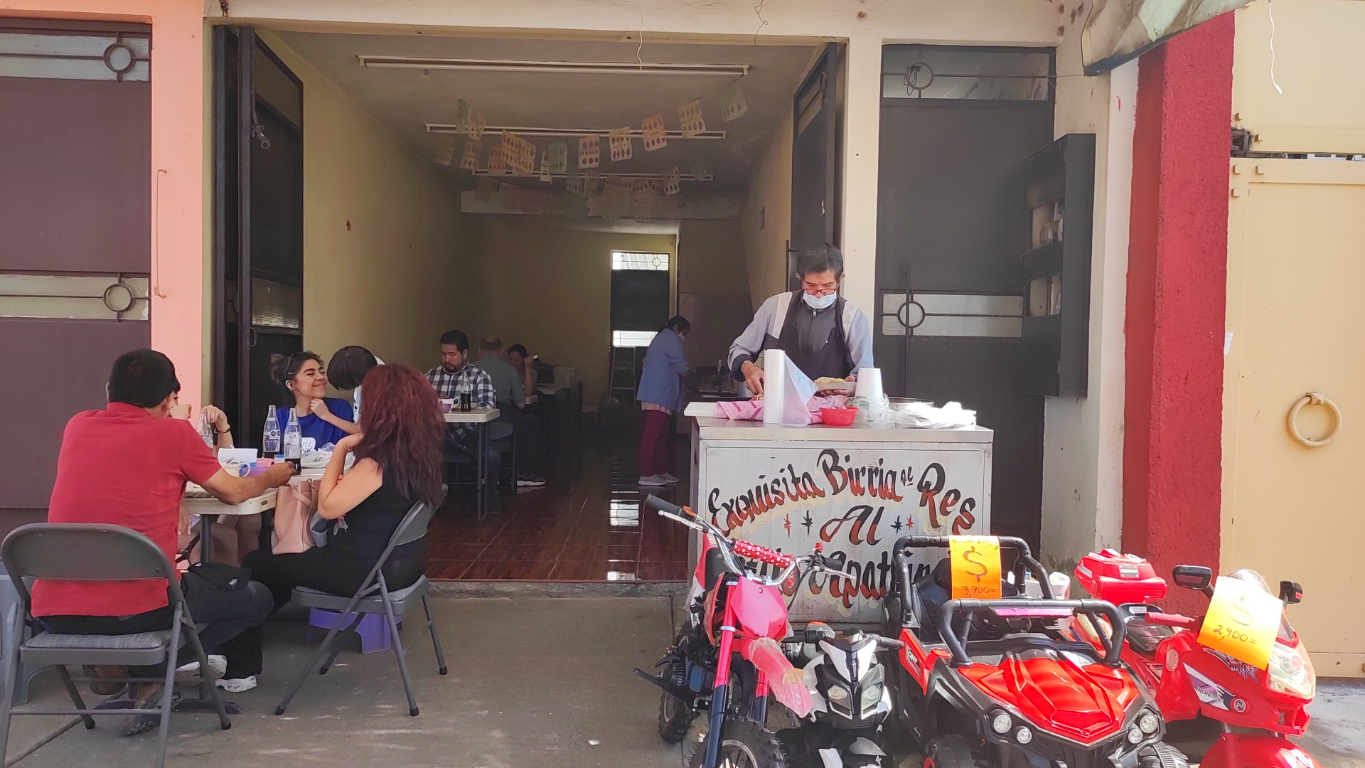 BIRRIA EL MÉDICO image 4